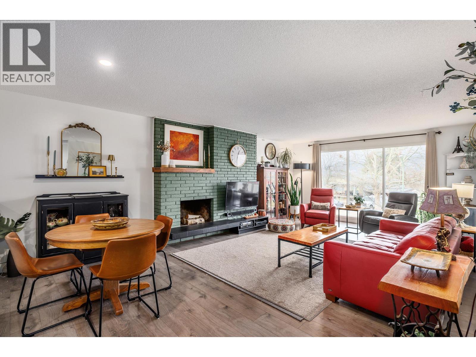 Picture for 865 Theodora  Road