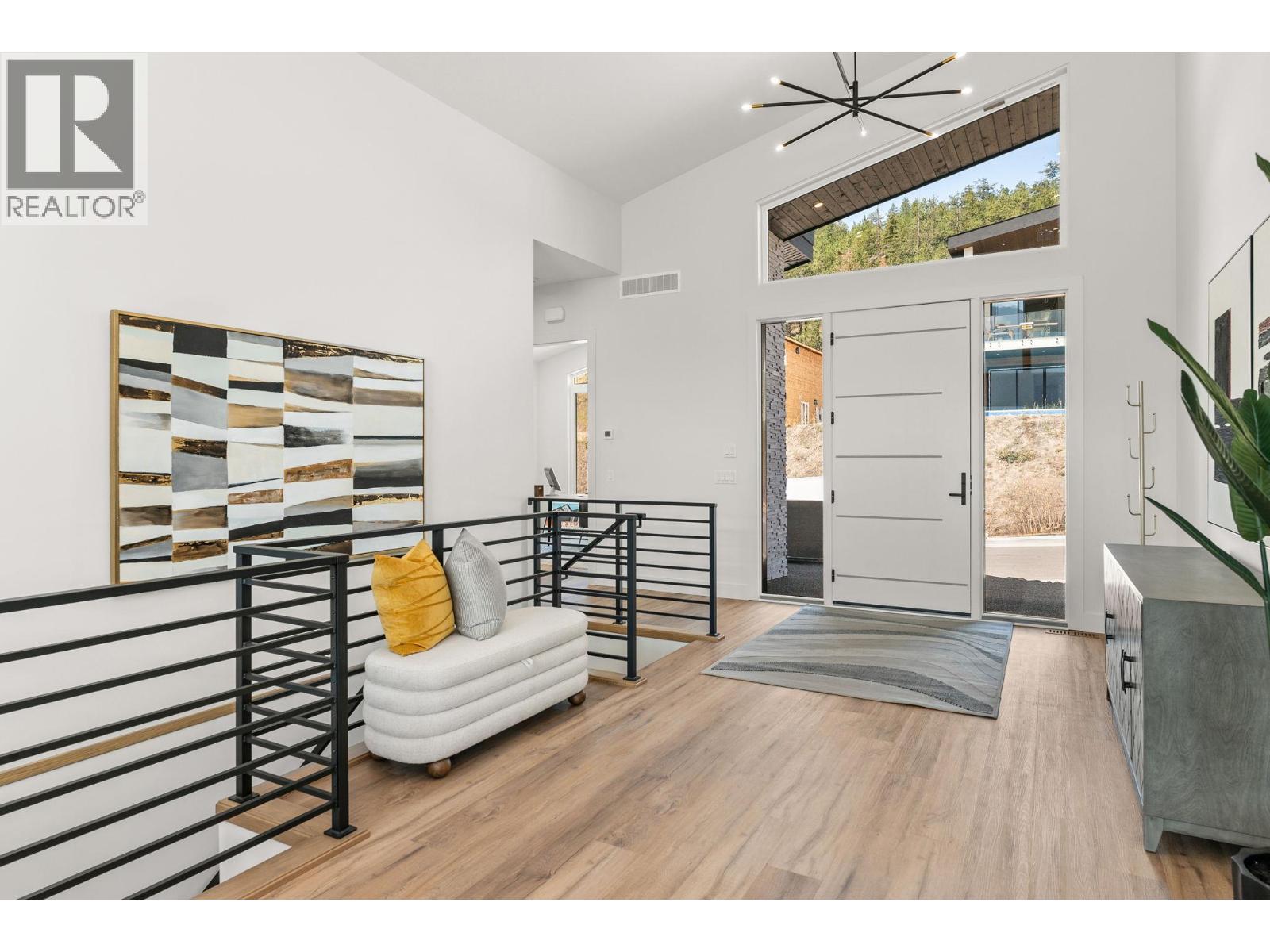 Picture for 901 Melrose  Street