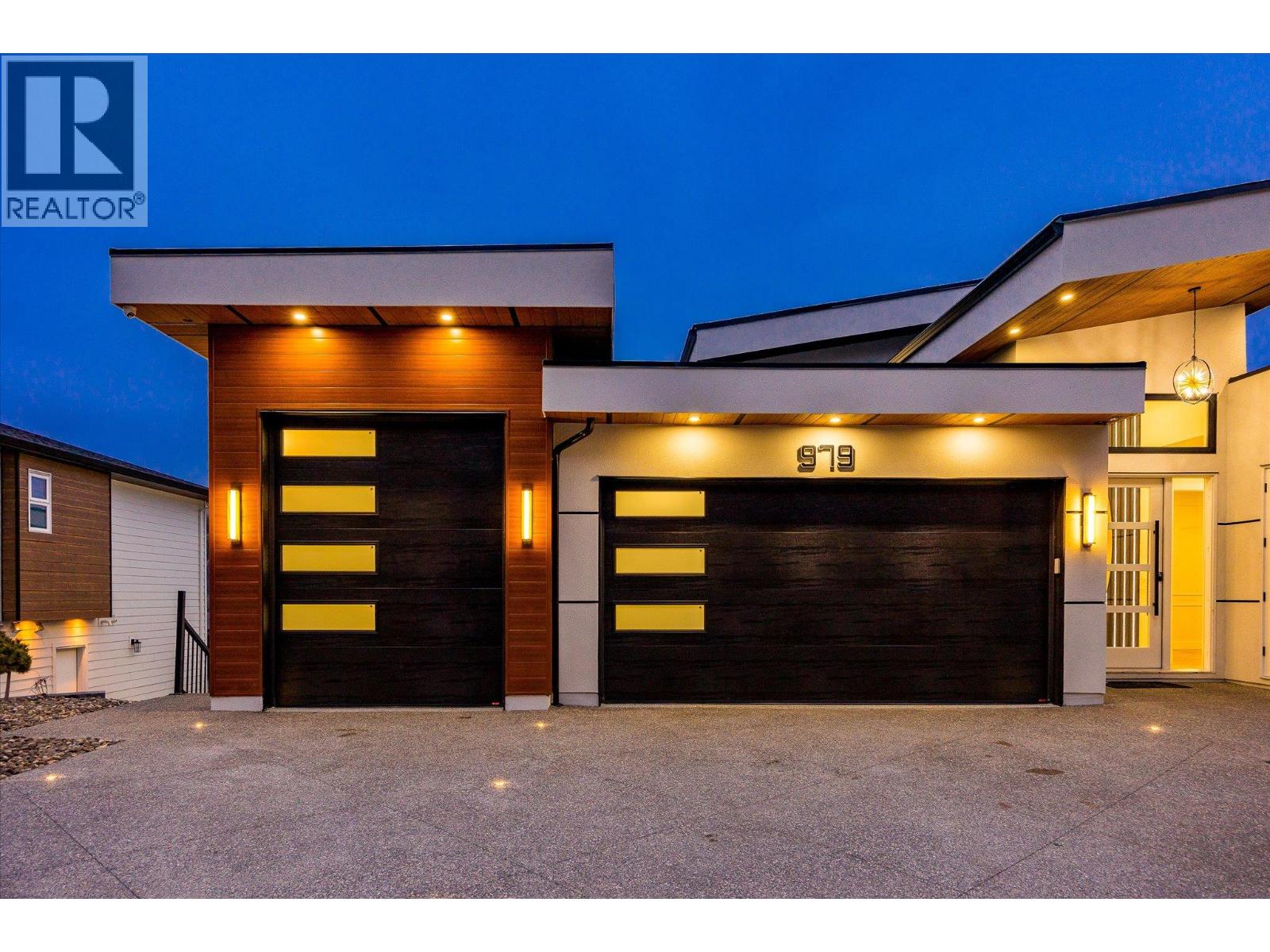 Picture for 979 Loseth  Drive