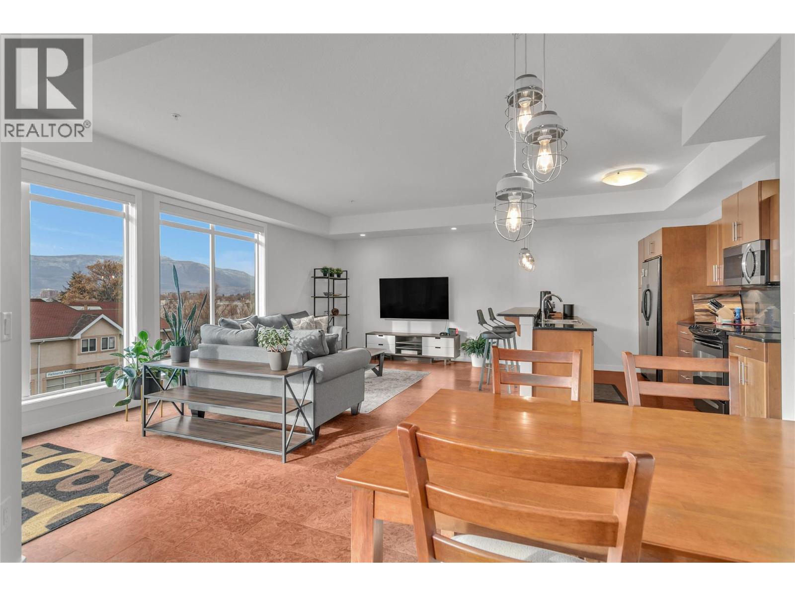 Picture for Unit #311, 1933 Ambrosi  Road