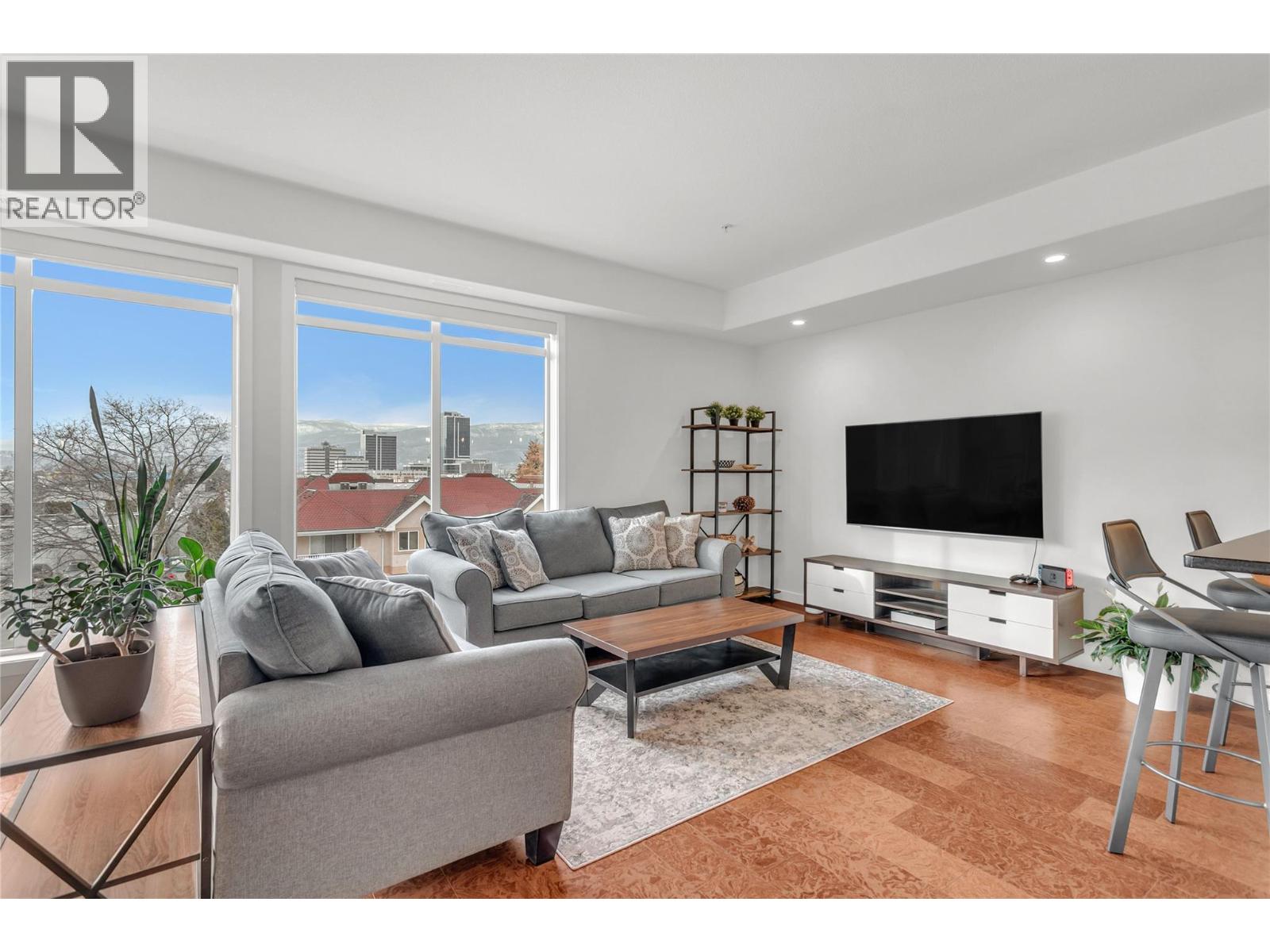 Picture for Unit #311, 1933 Ambrosi  Road