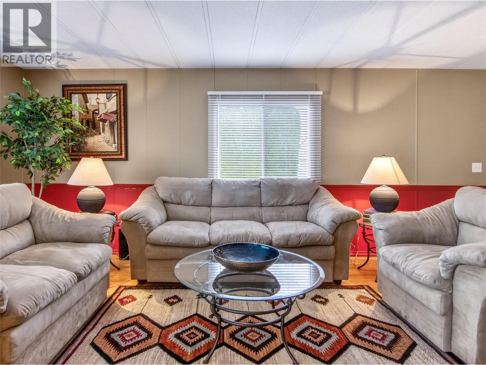 Picture for Unit #9, 999 Burnaby  Avenue