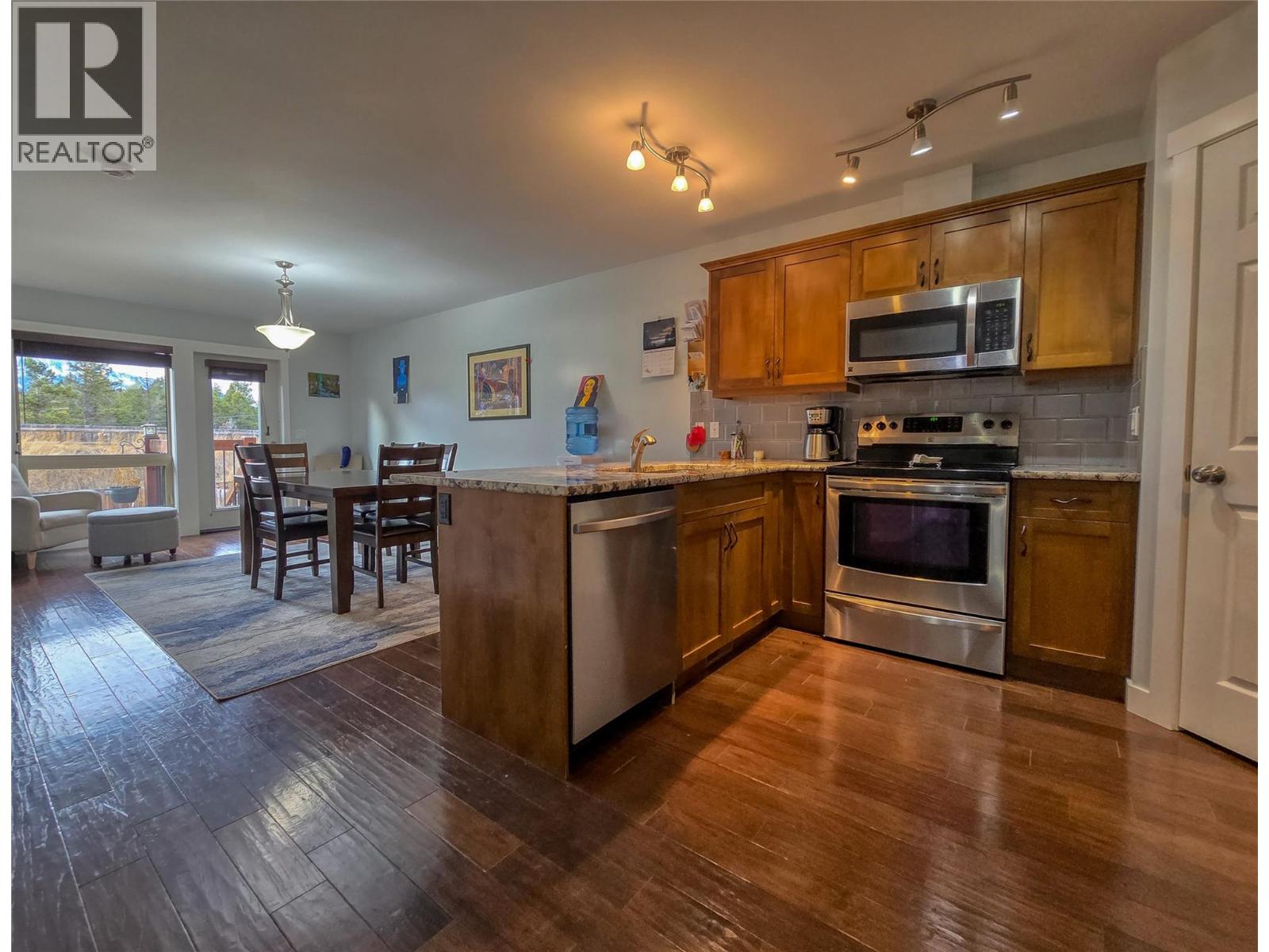 Picture for Unit #15, 989 Swansea View  Road