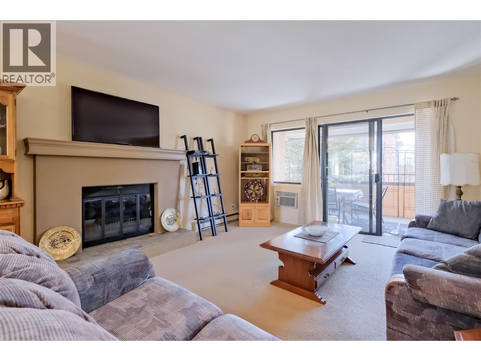 Picture for Unit #205, 740 WINNIPEG  Street