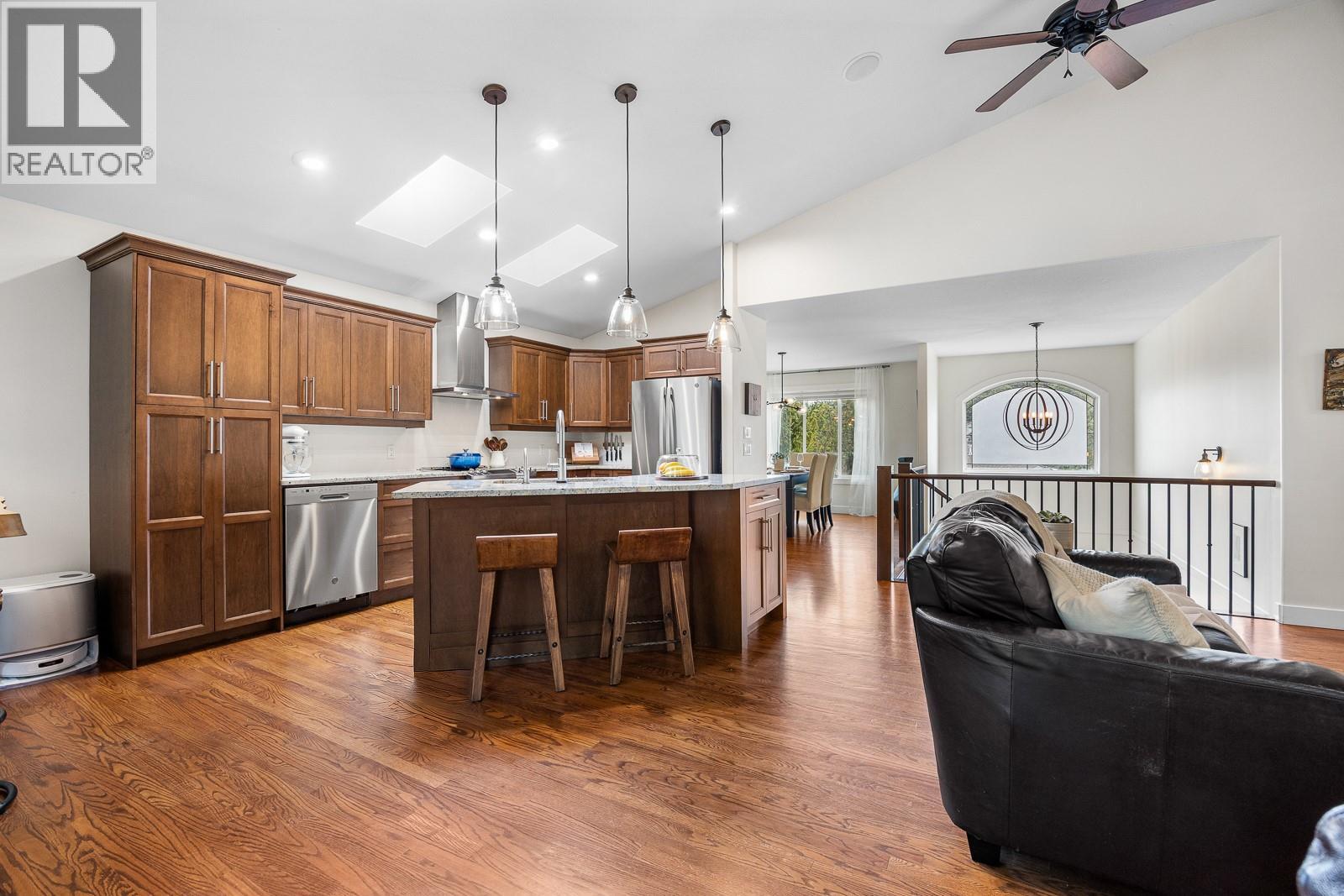 Picture for 328 Woodpark  Crescent