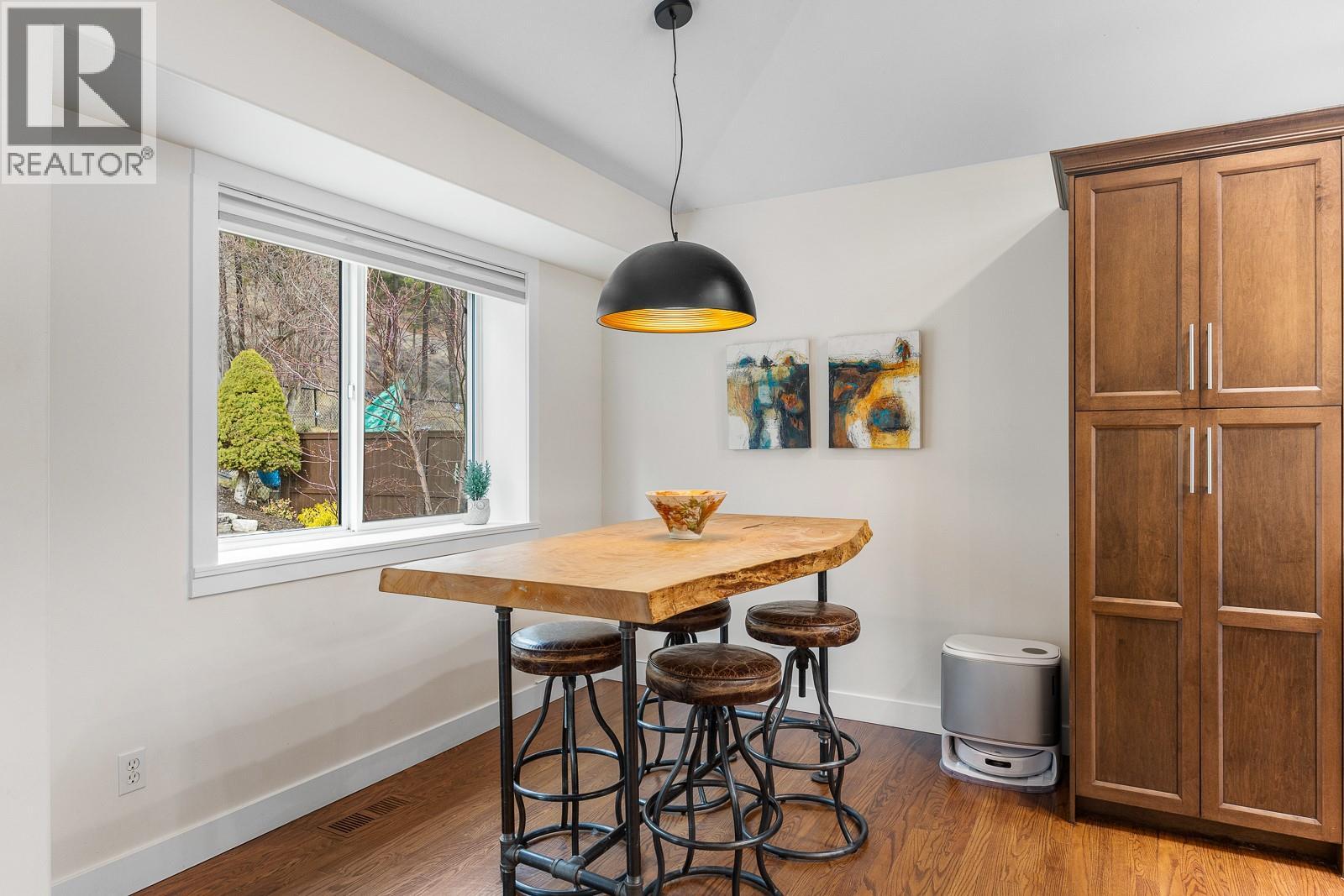 Picture for 328 Woodpark  Crescent