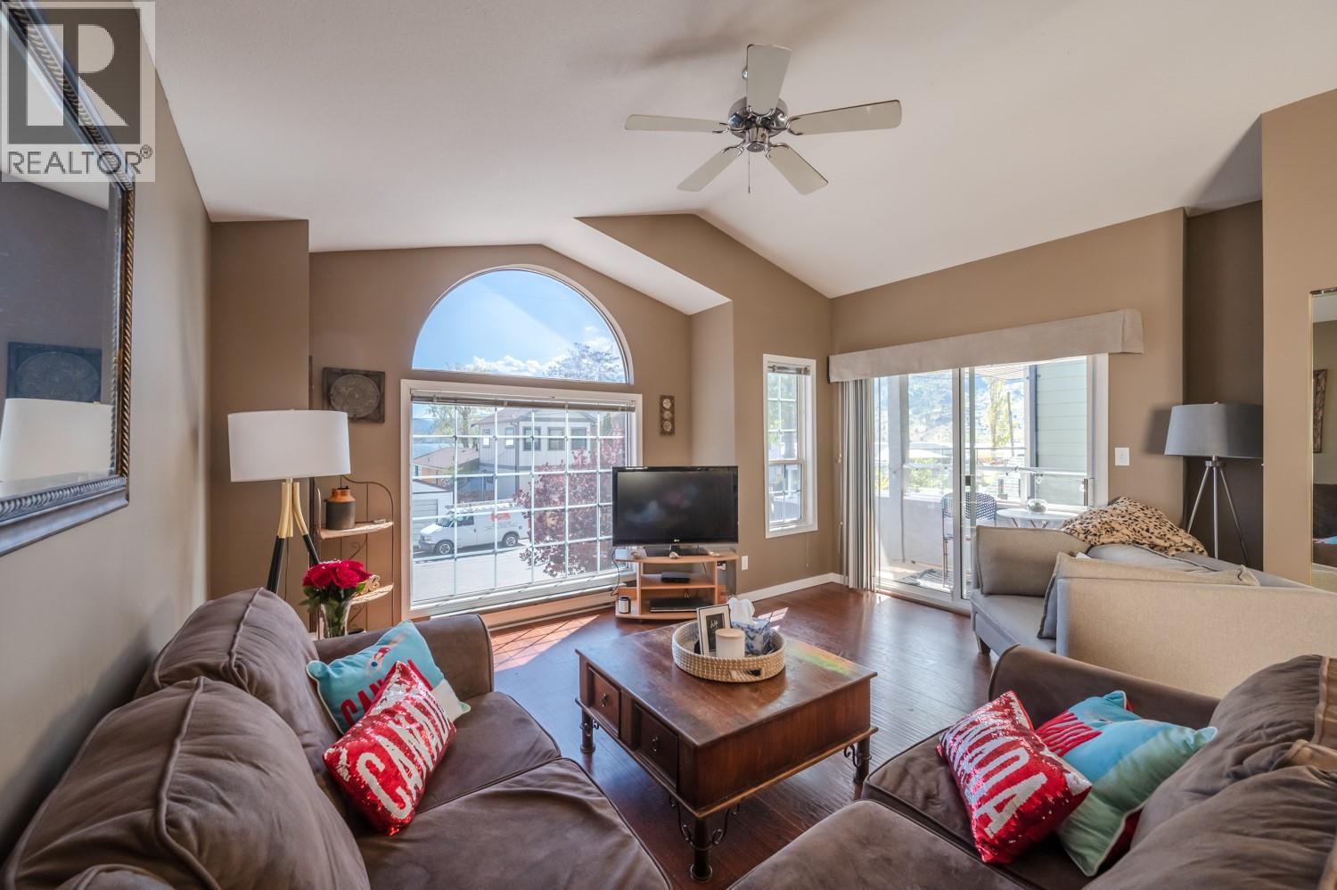 Picture for 335 SUDBURY  Avenue