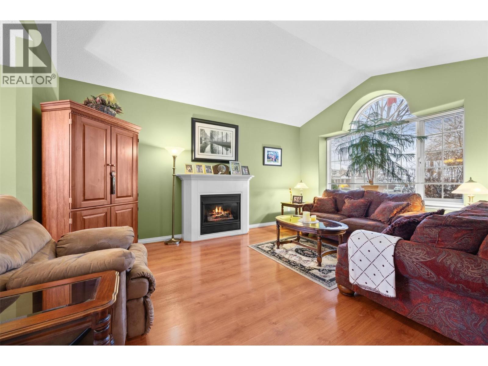 Picture for 699 Saratoga  Place