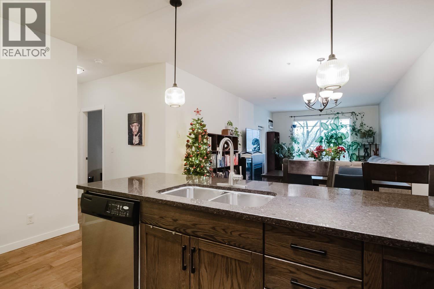 Picture for Unit #112, 3739 Casorso  Road