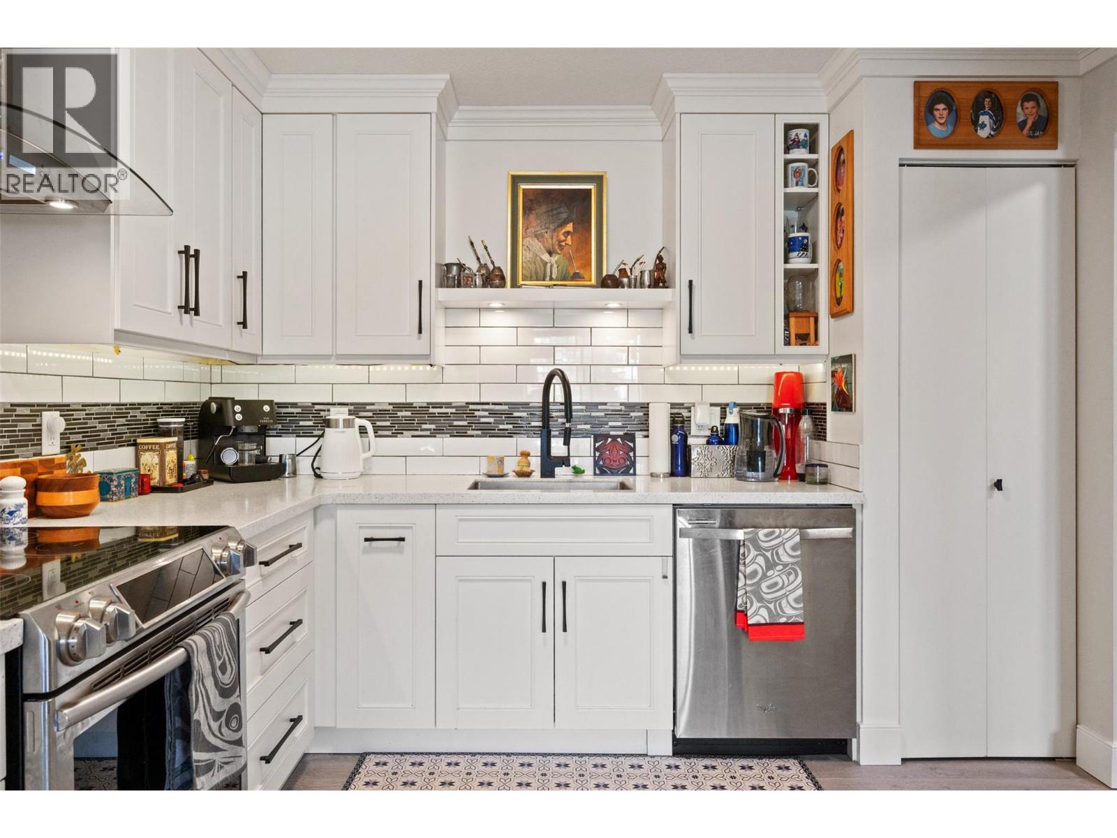 Picture for Unit #304, 1820 Atkinson  Street