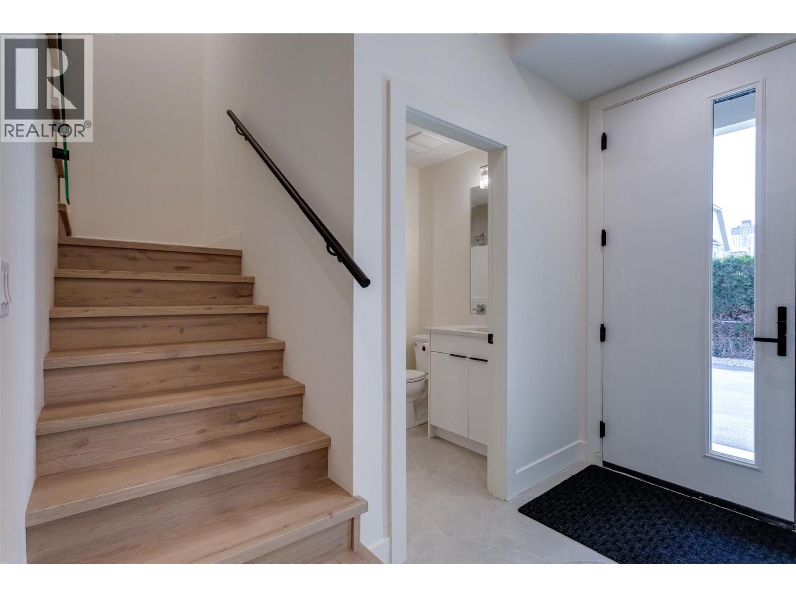 Picture for Unit #3, 970 Lawson  Avenue