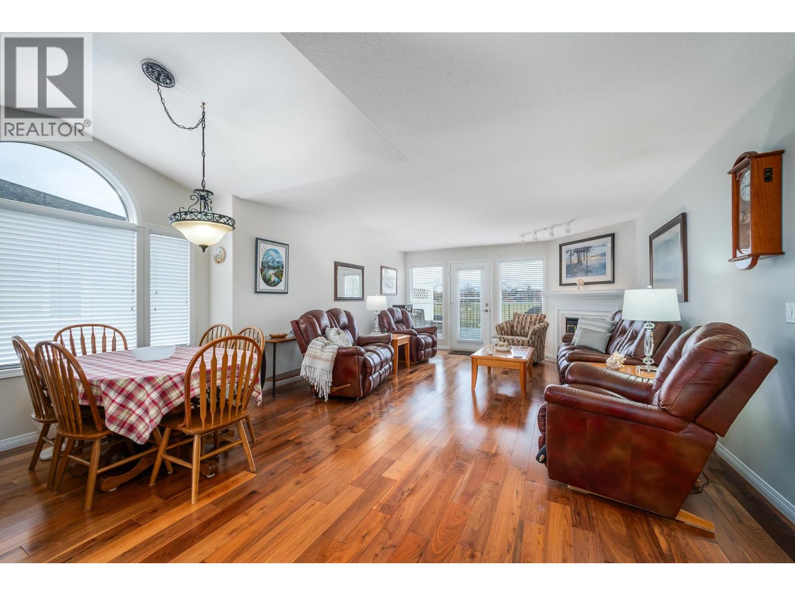 Picture for Unit #4, 1020 Lanfranco  Road