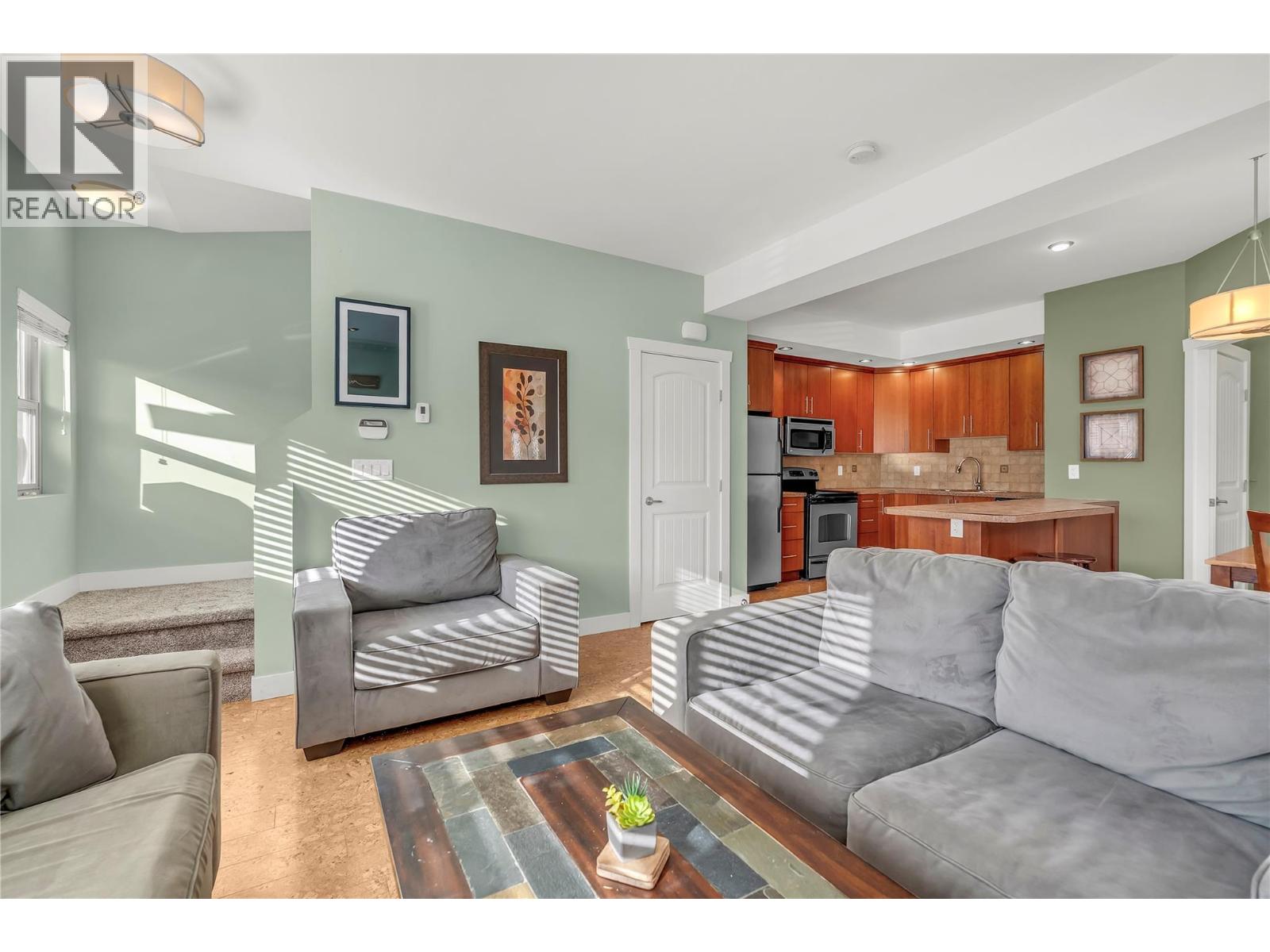 Picture for Unit #102, 584 Westminster  AvenueW