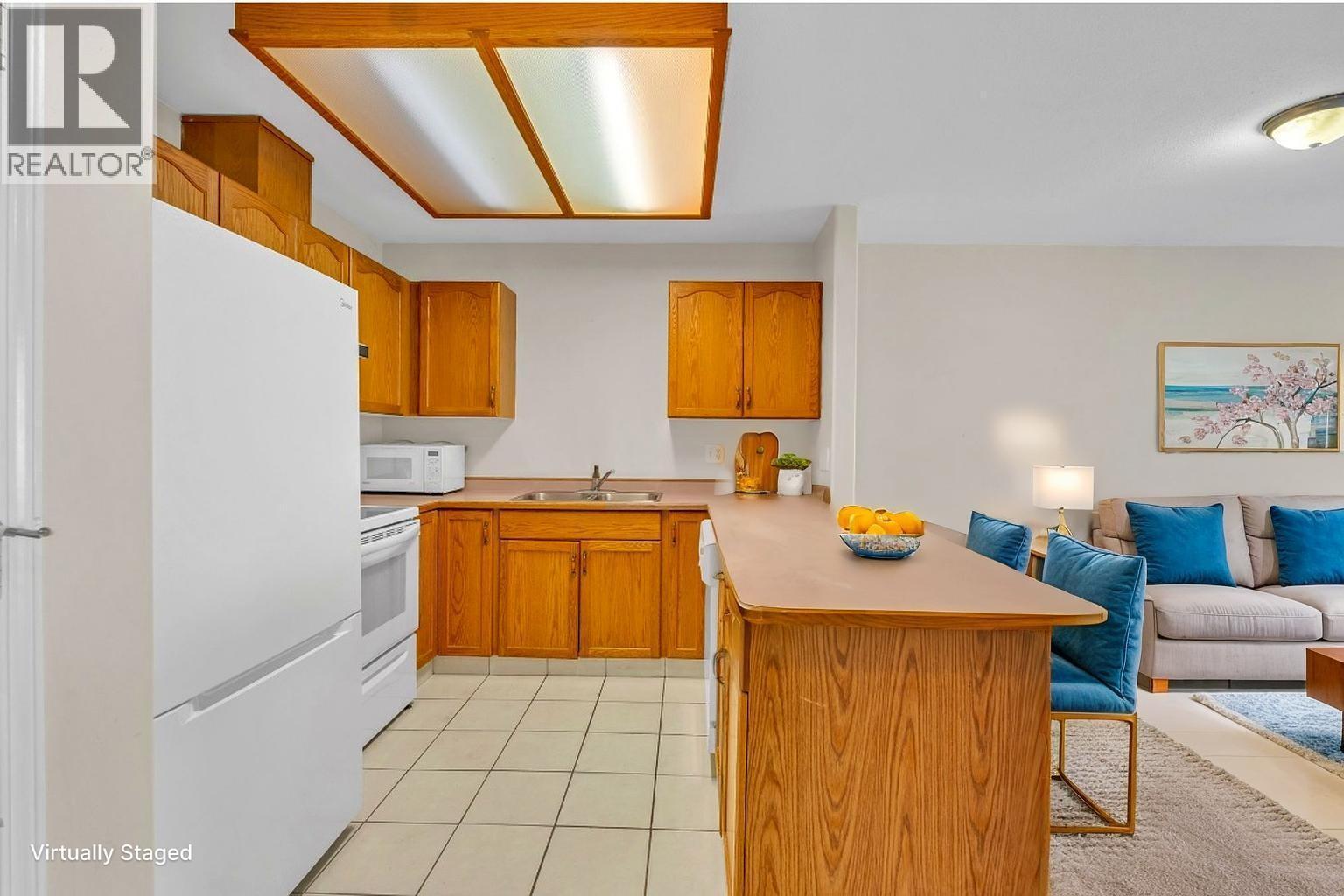 Picture for Unit #306, 3310 Skaha Lake  Road