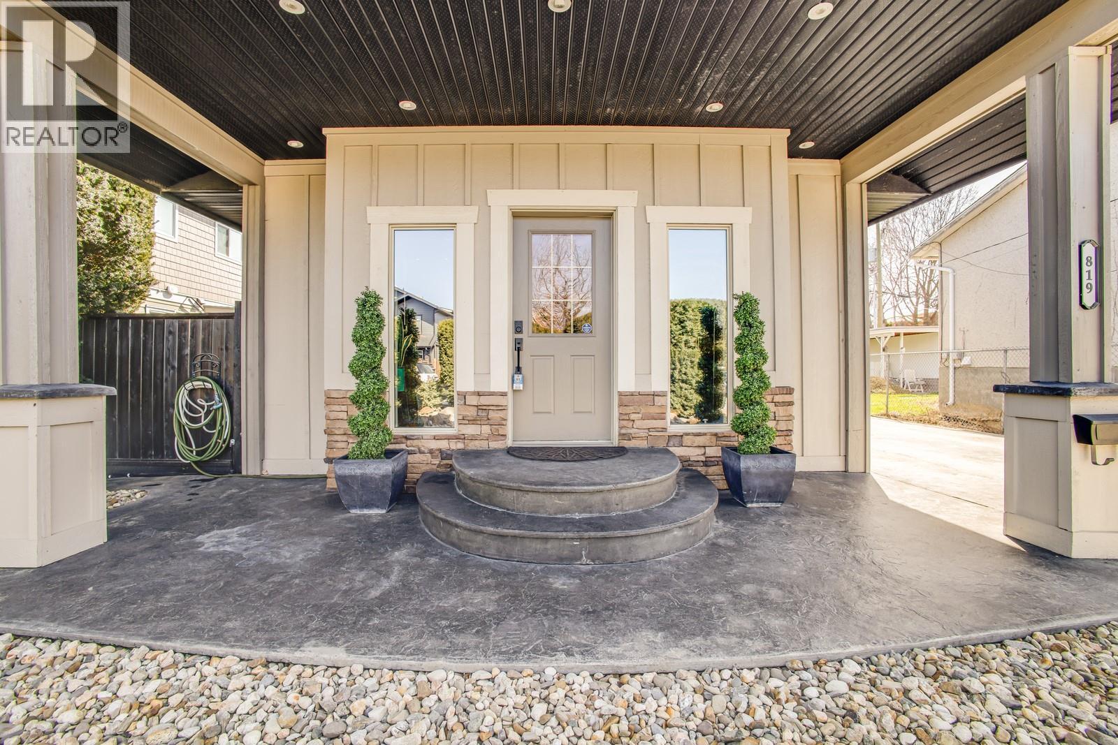 Picture for 819 Cadder  Avenue