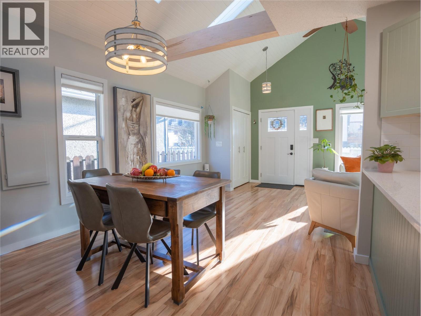 Picture for 505 Rene  Avenue