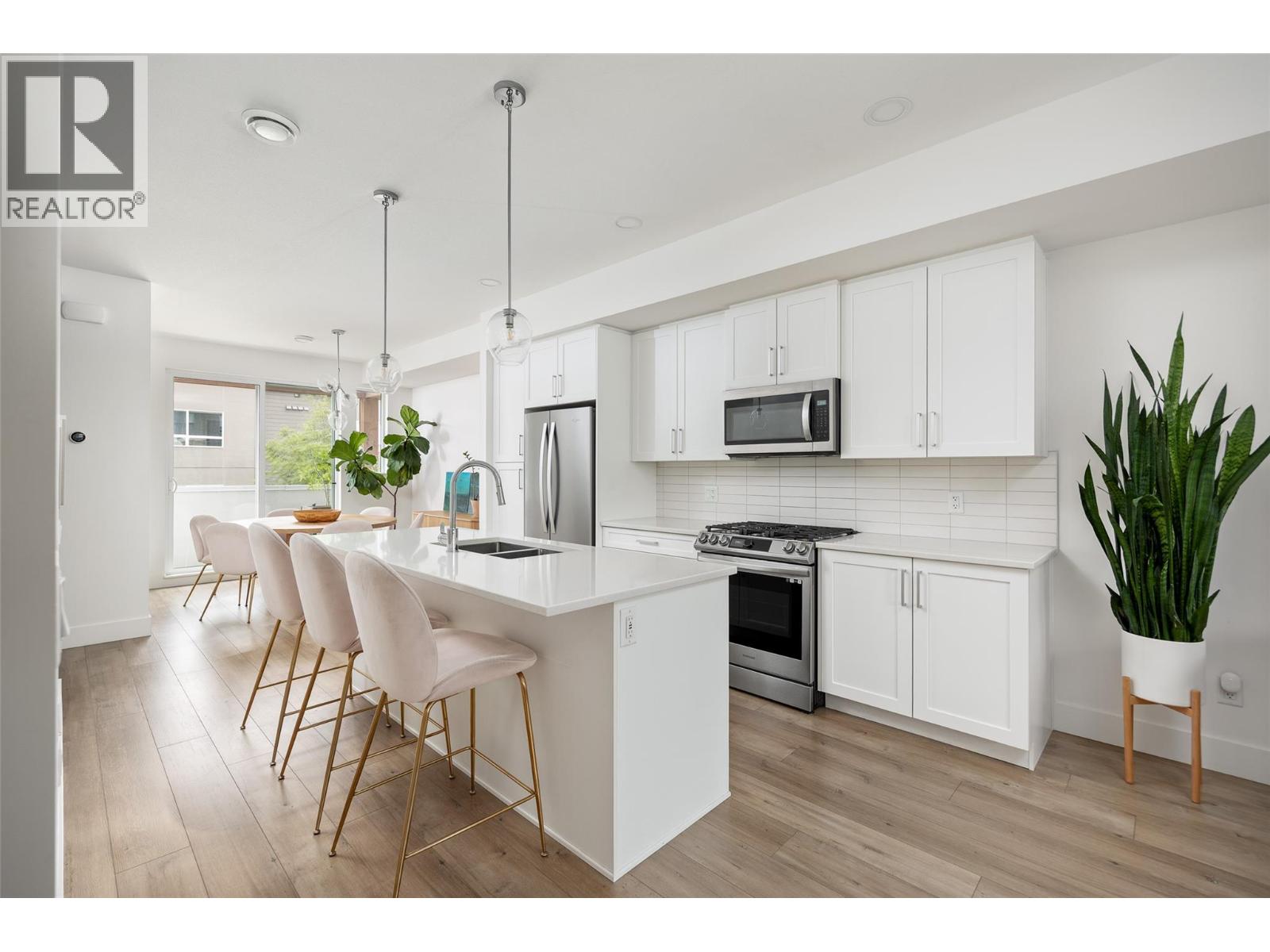 Picture for Unit #4, 720 Valley  Road