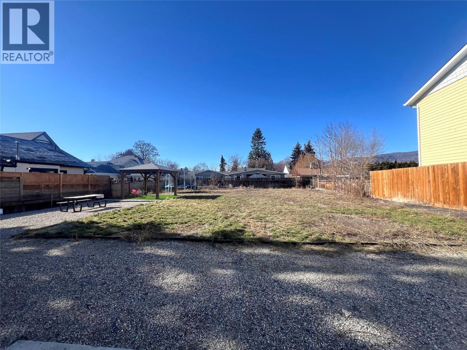 Picture for 2056 Pandosy  Street