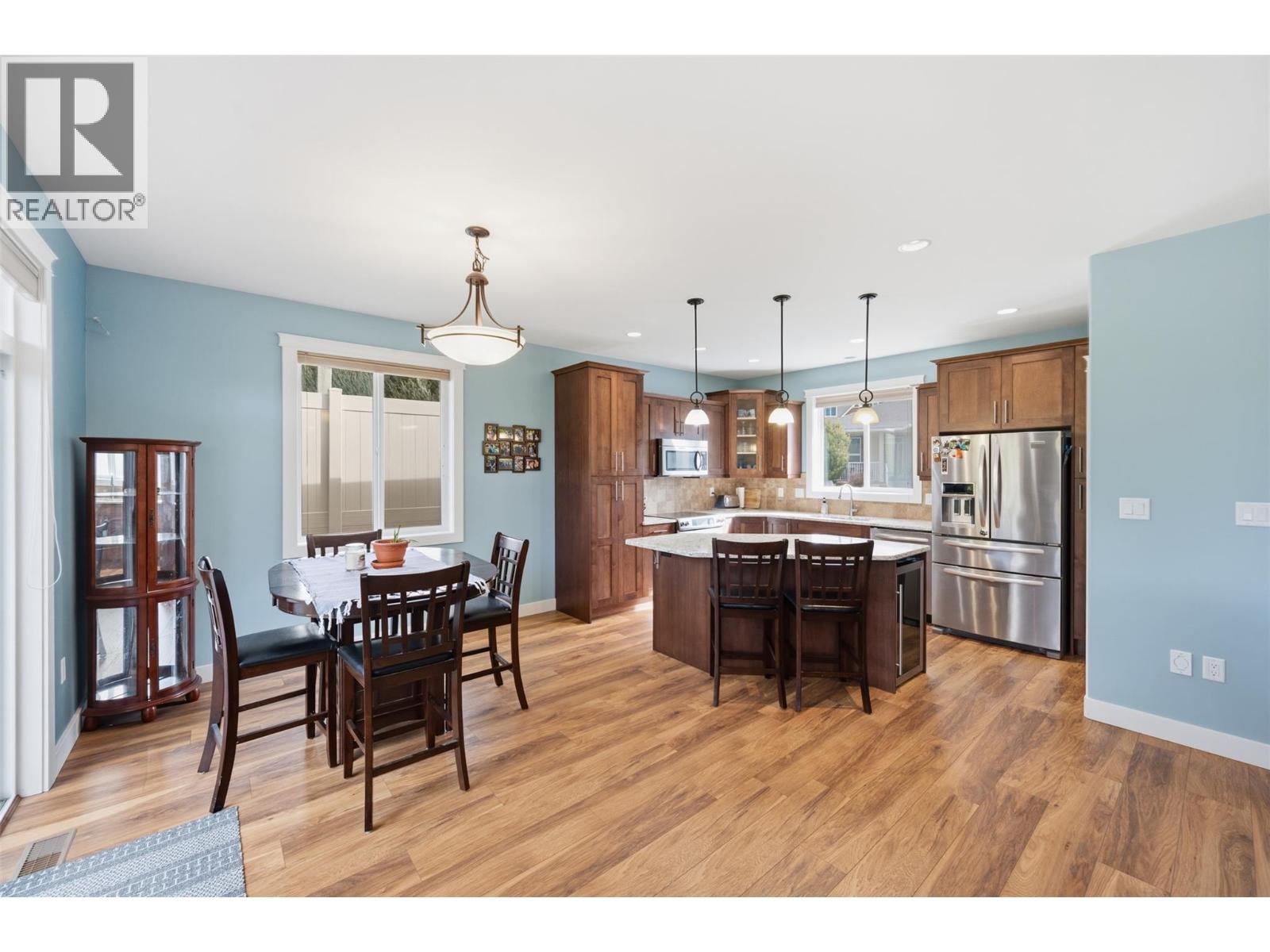 Picture for Unit #176, 170 Stocks  Crescent