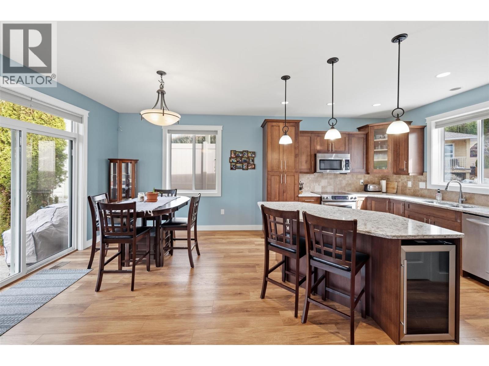 Picture for Unit #176, 170 Stocks  Crescent