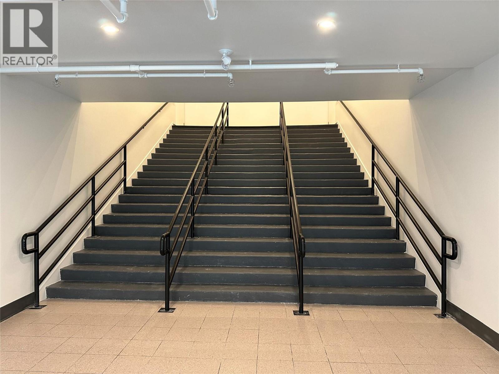 Picture for Unit #204, 352 WINNIPEG  Street