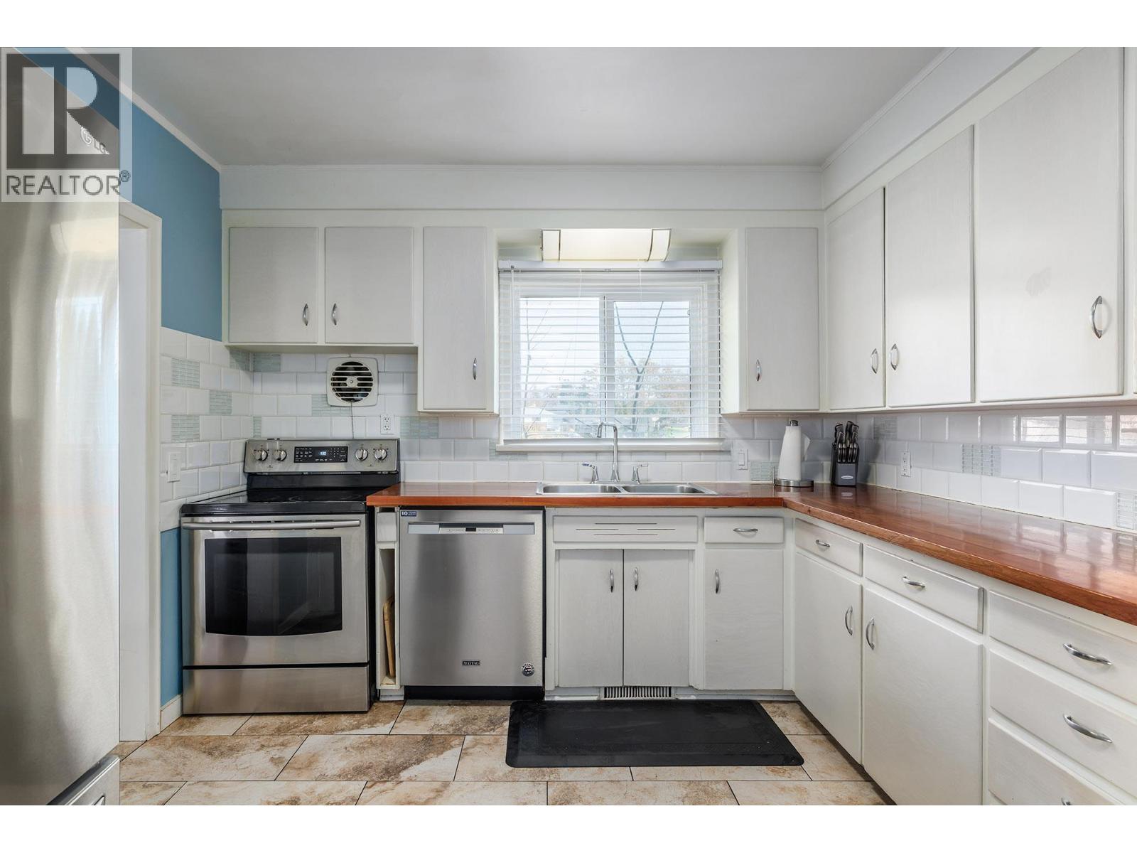 Picture for 751 Saucier  Avenue