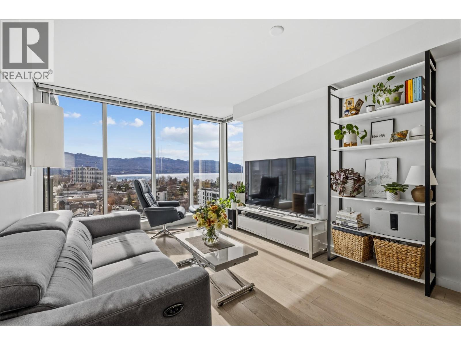 Picture for Unit #1204, 485 Groves  Avenue