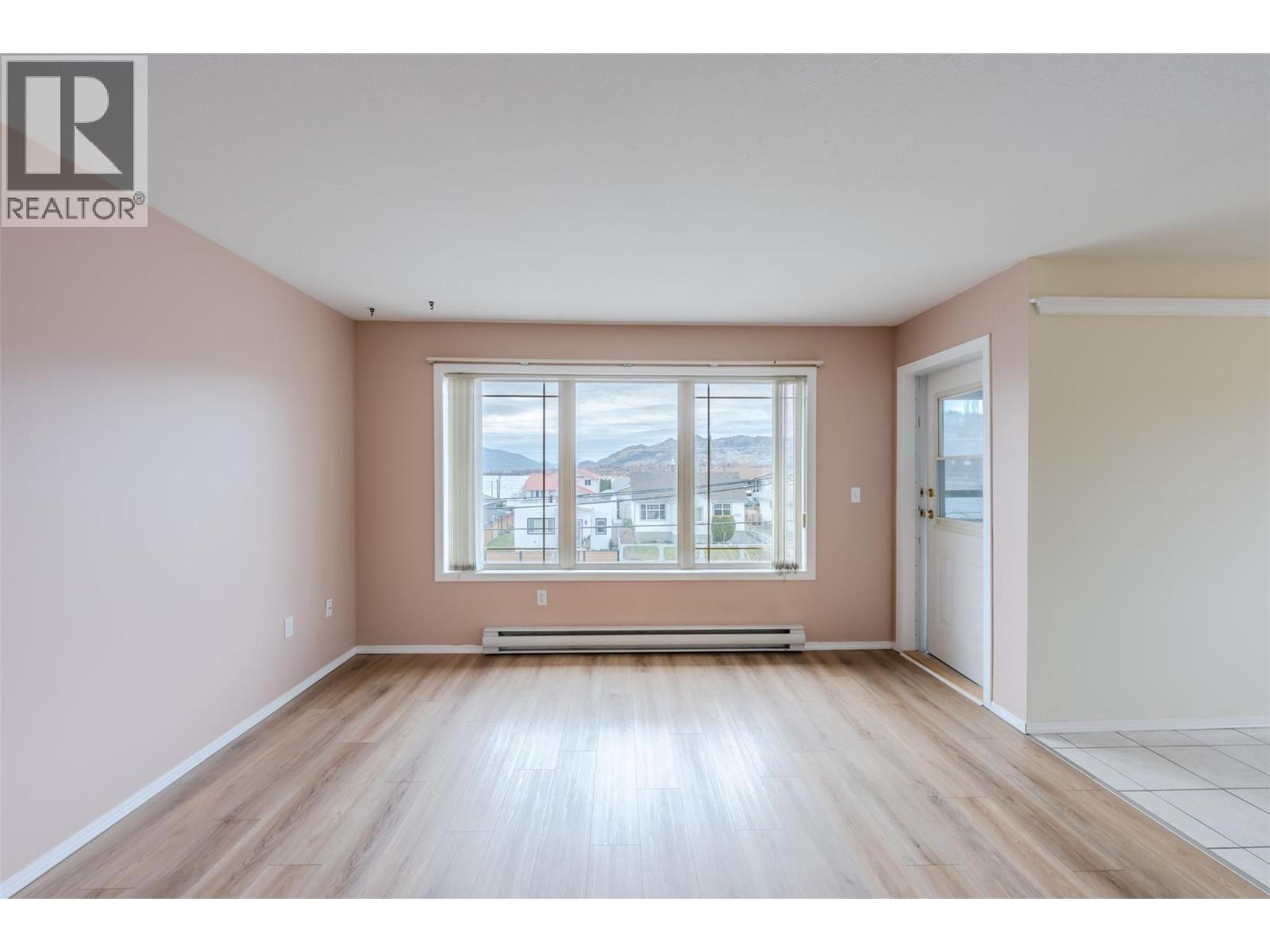 Picture for Unit #301, 8302 68  Avenue