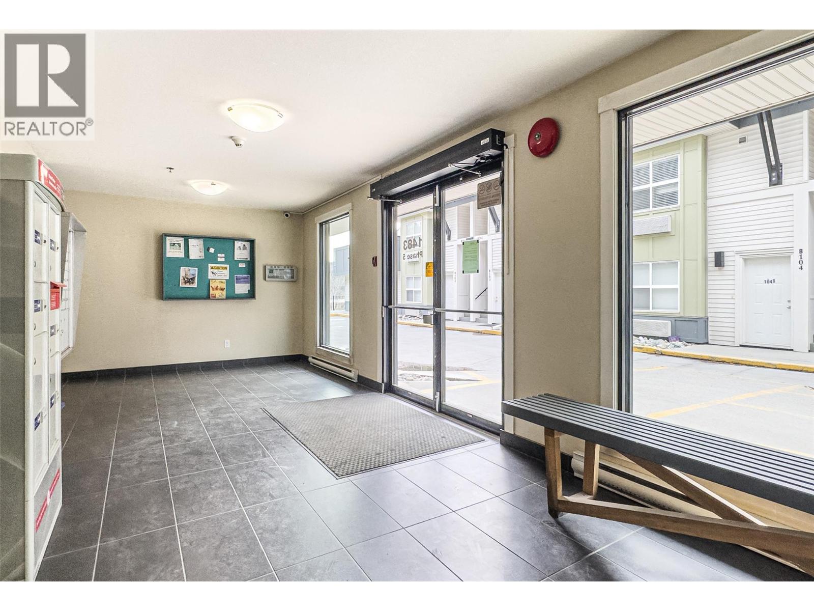 Picture for Unit #202, 1483 Glenmore  RoadN