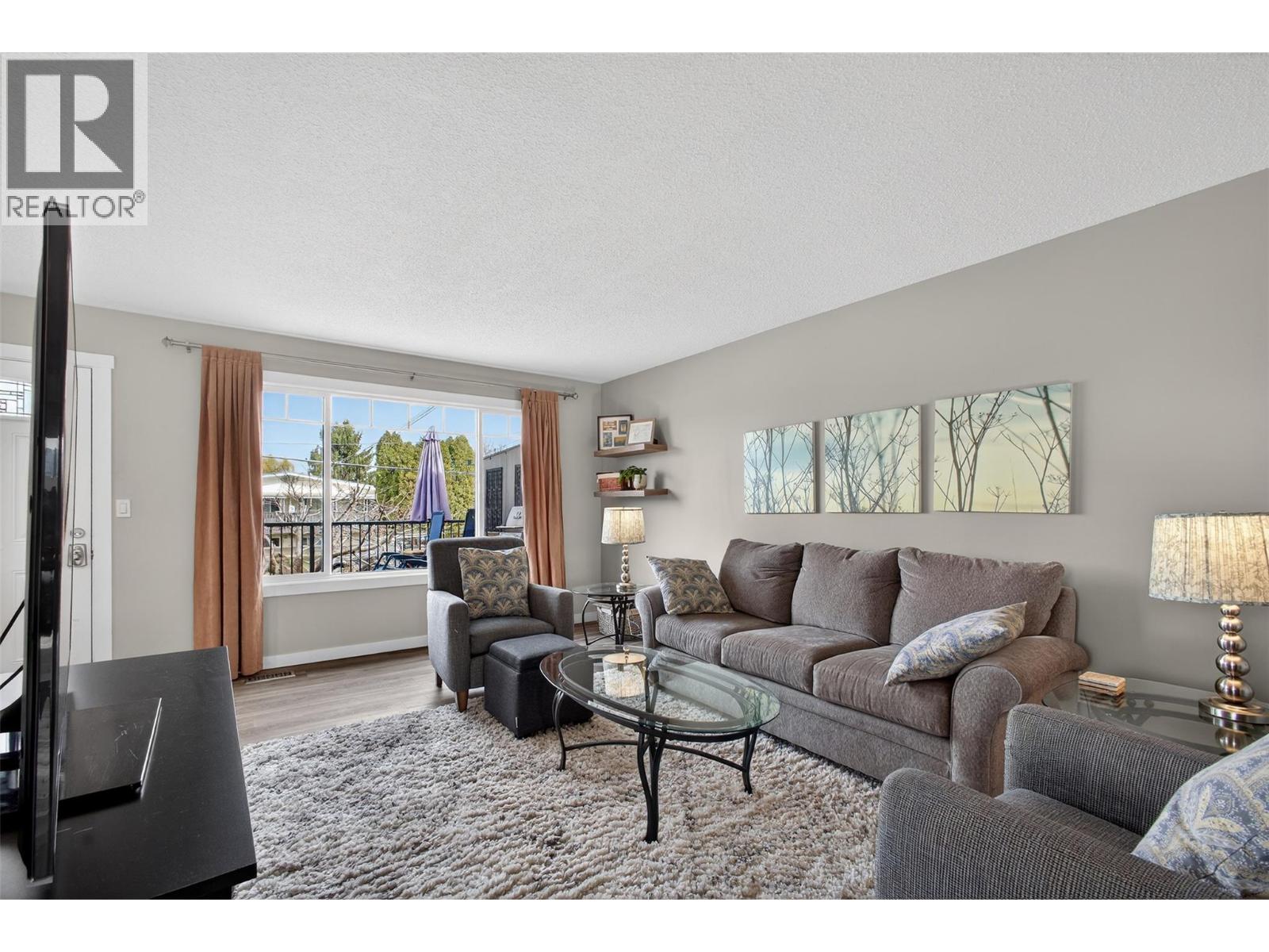 Picture for 1085 Alta Dena  Road