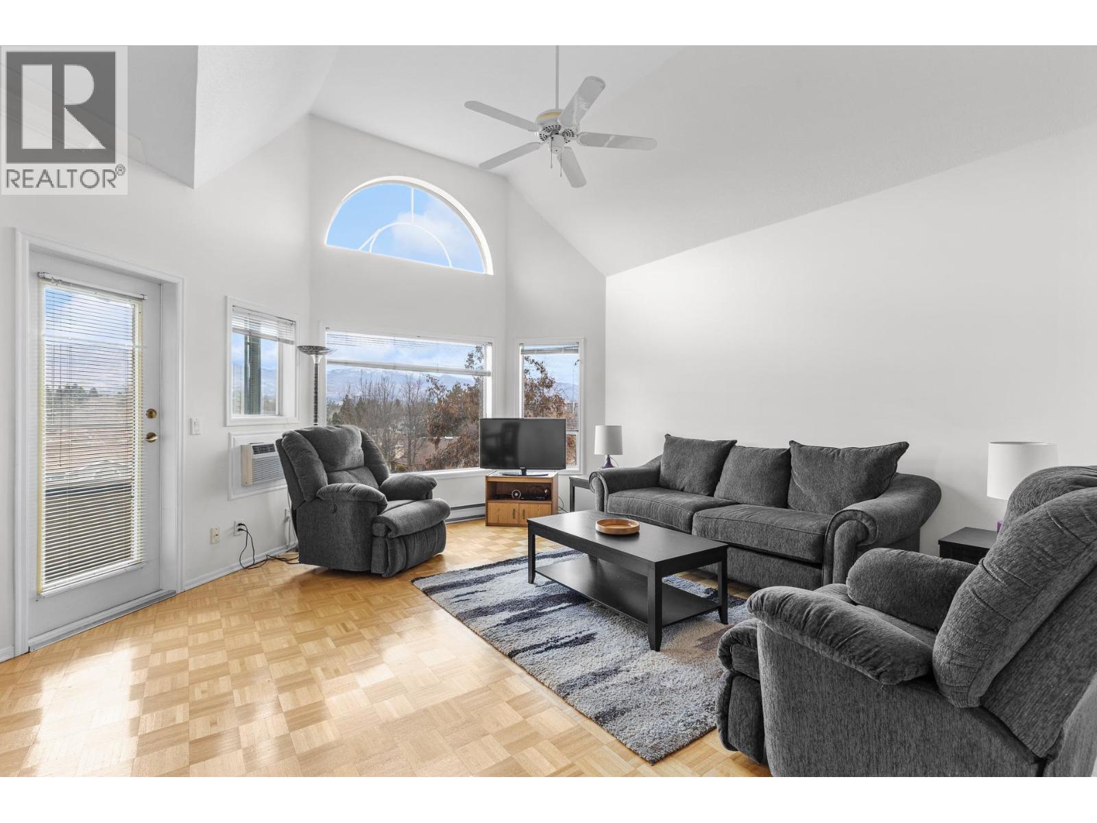 Picture for Unit #306, 877 KLO  Road