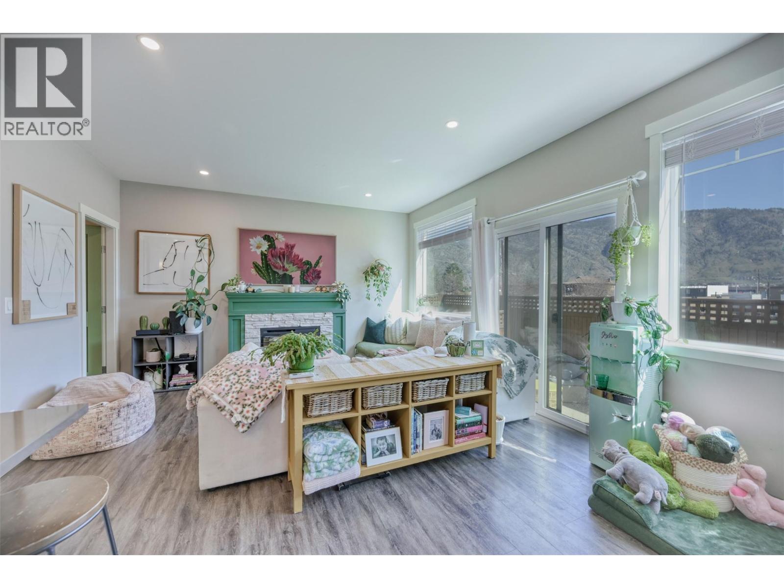 Picture for Unit #102, 8504 70TH  Avenue