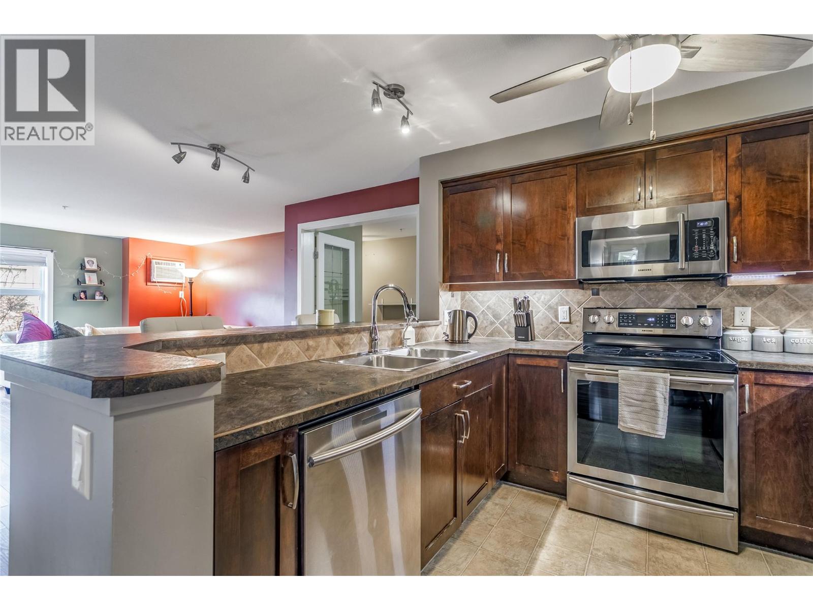 Picture for Unit #221, 515 Houghton  Road