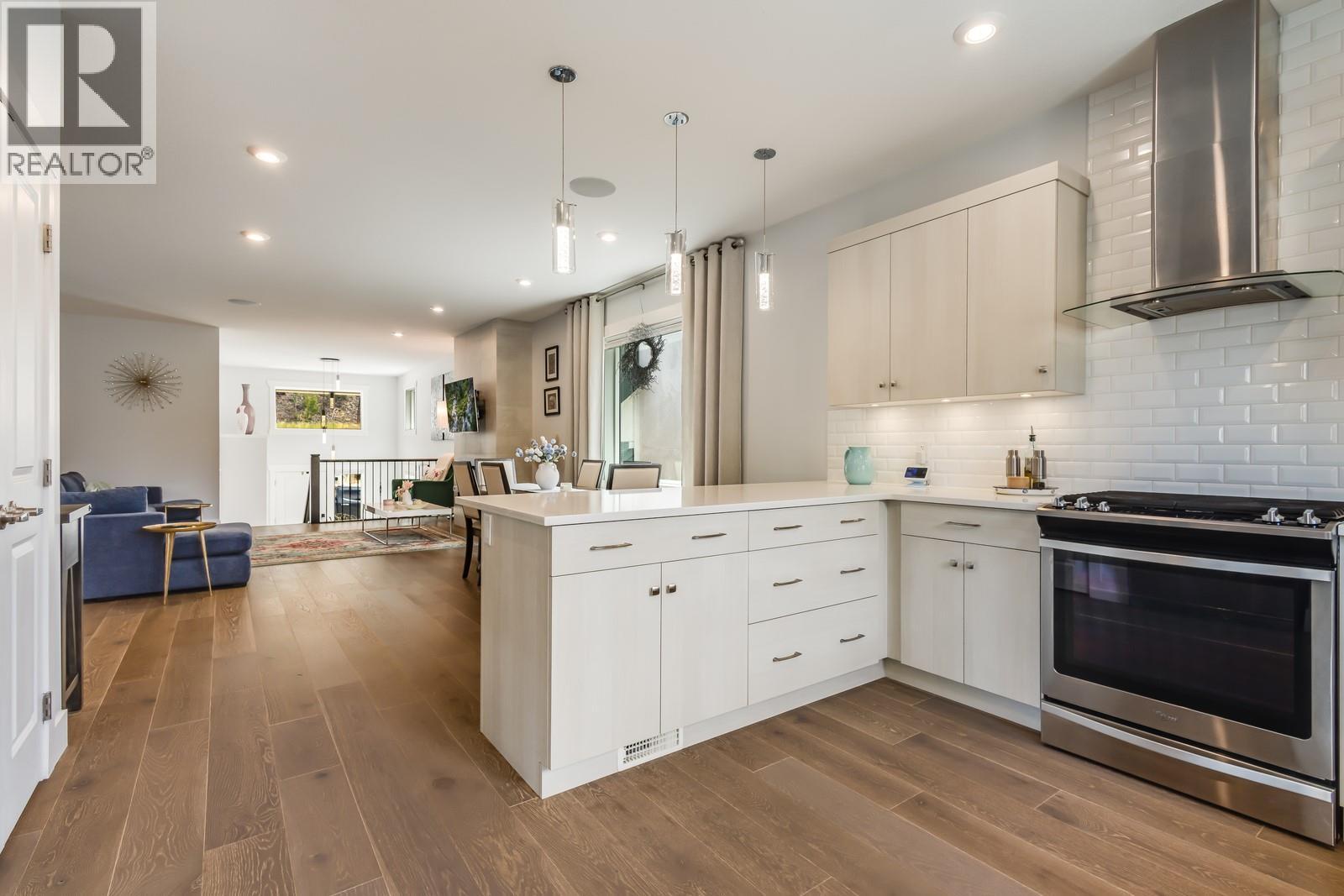 Picture for 3118 Riesling  Way