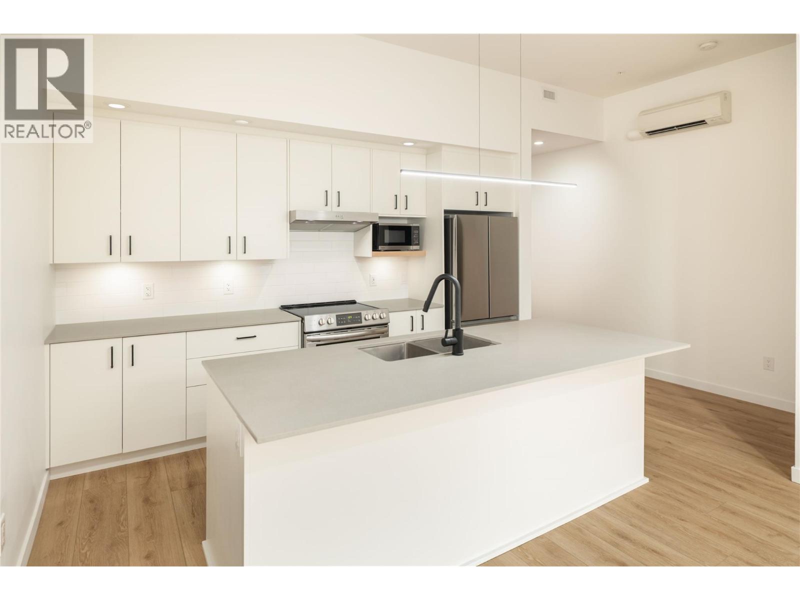 Picture for Unit #105, 660 Cawston  Avenue