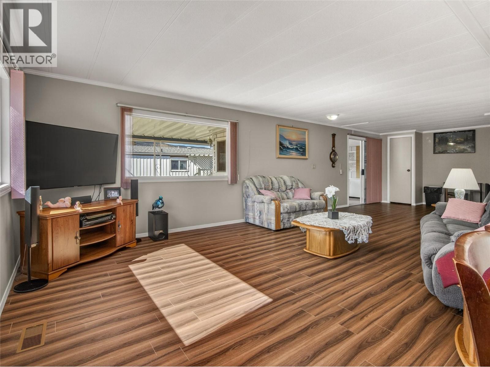 Picture for Unit #176, 321 Yorkton  Avenue