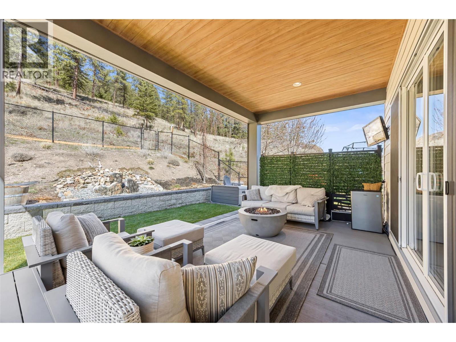 Picture for 2598 Crown Crest  Drive