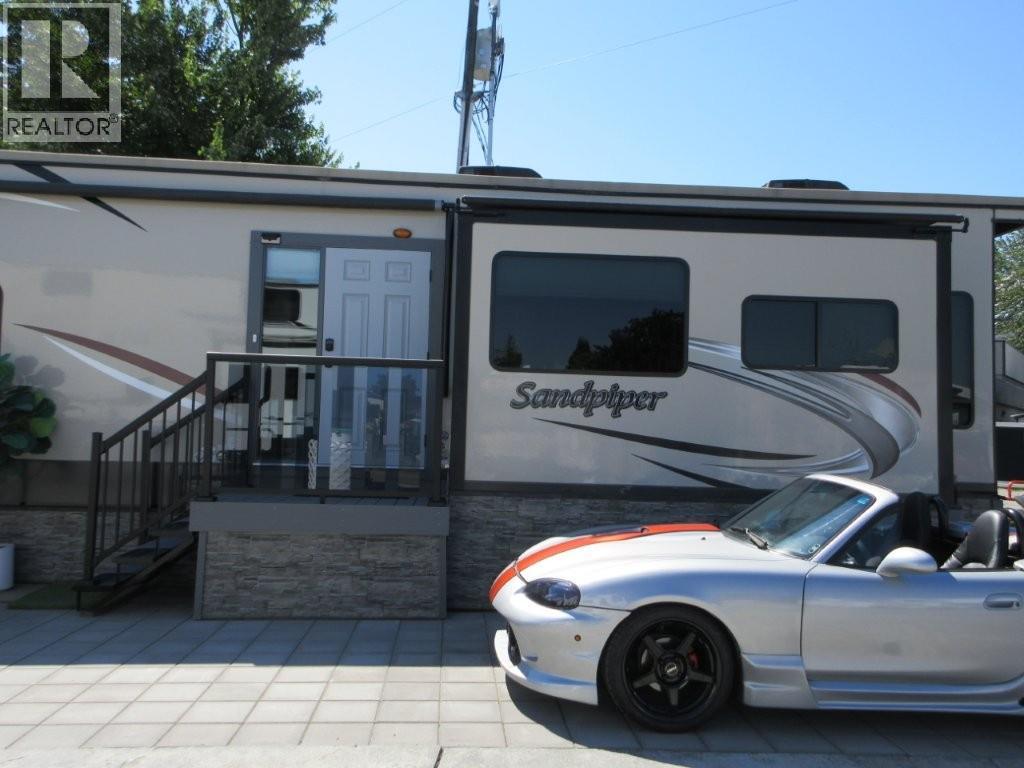 Picture for Unit #386, 415 Commonwealth  Road