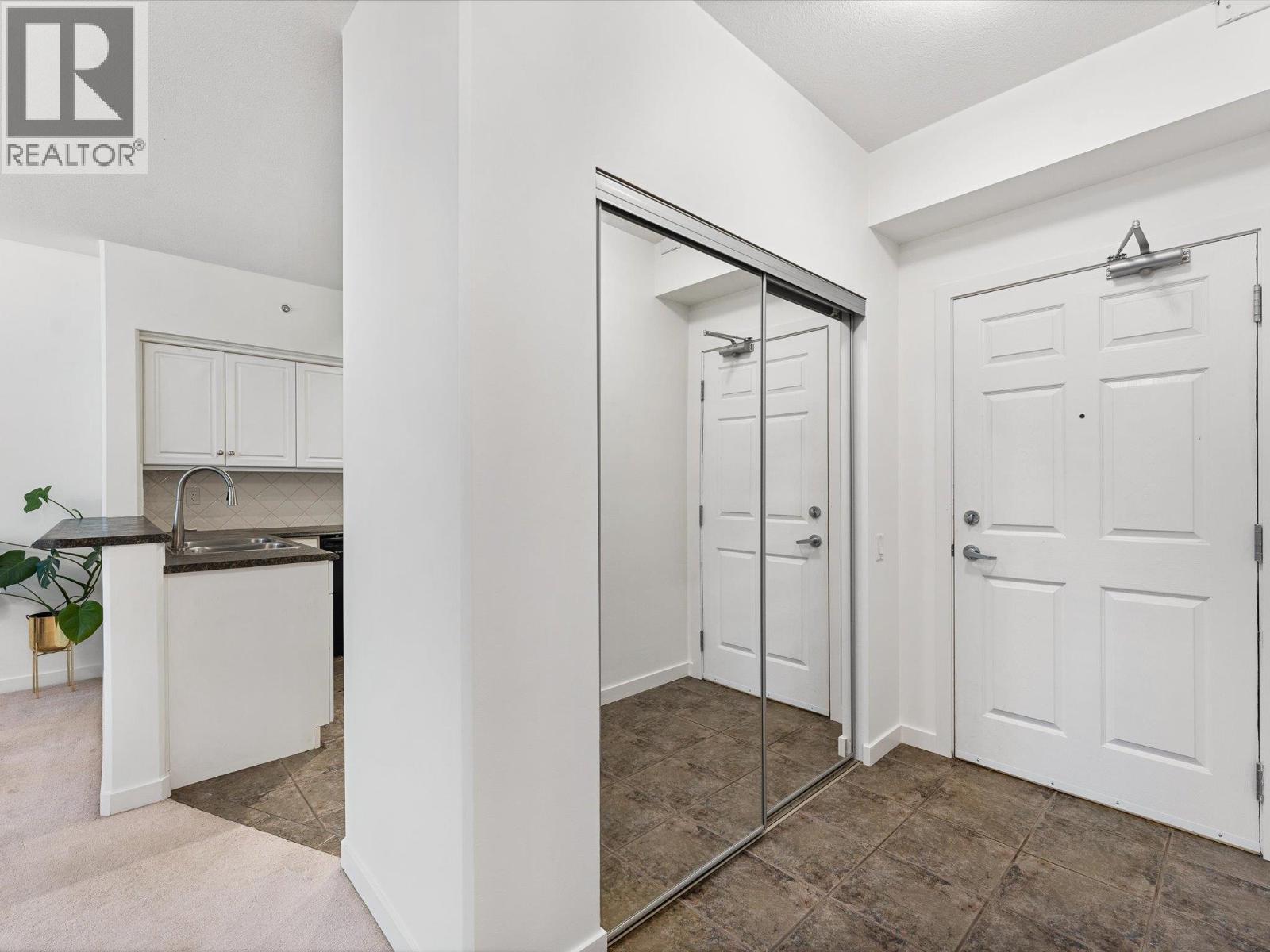 Picture for Unit #404, 688 Lequime  Road