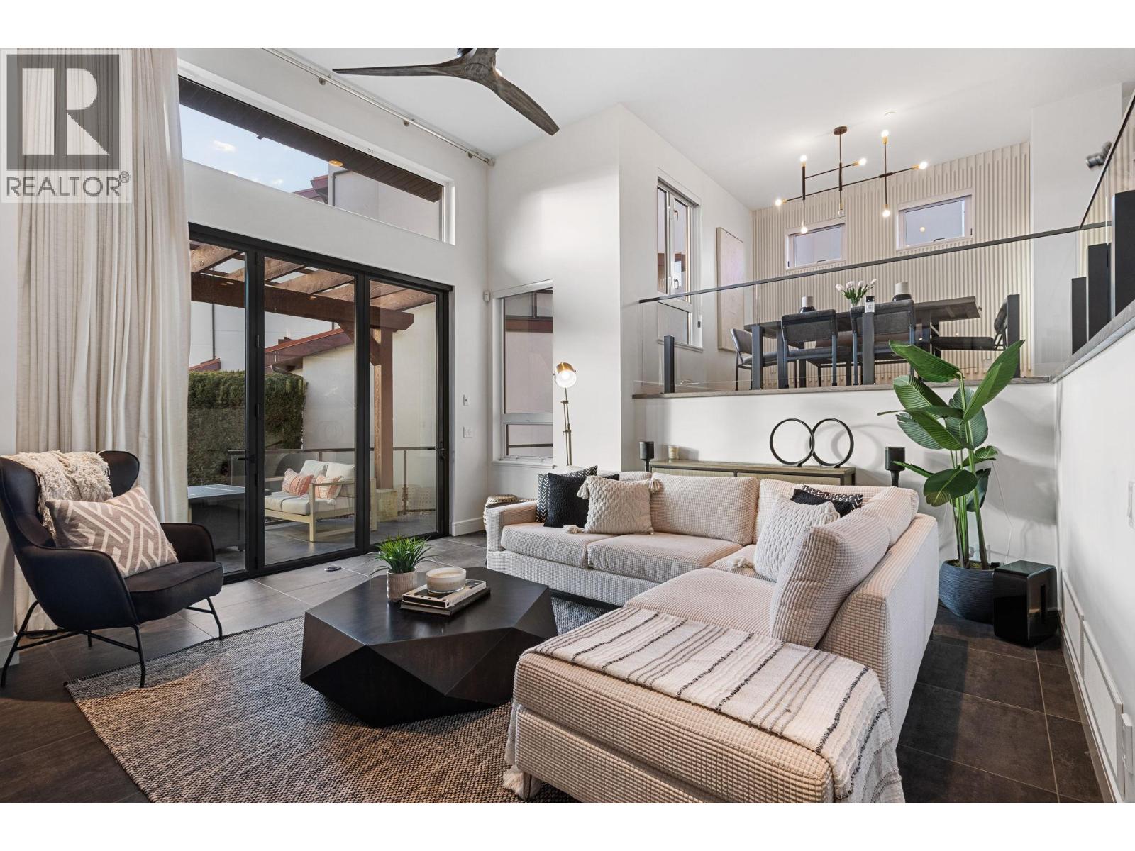 Picture for Unit #5, 3756 Lakeshore  Road