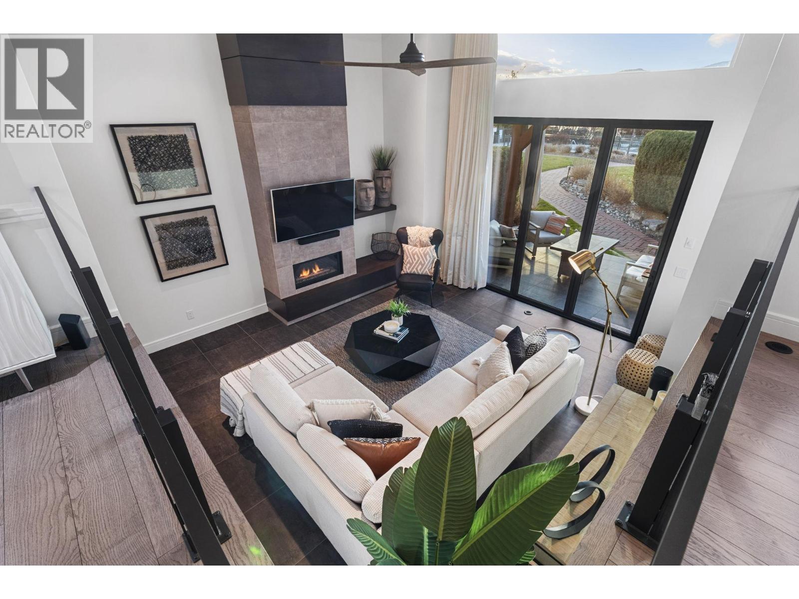 Picture for Unit #5, 3756 Lakeshore  Road