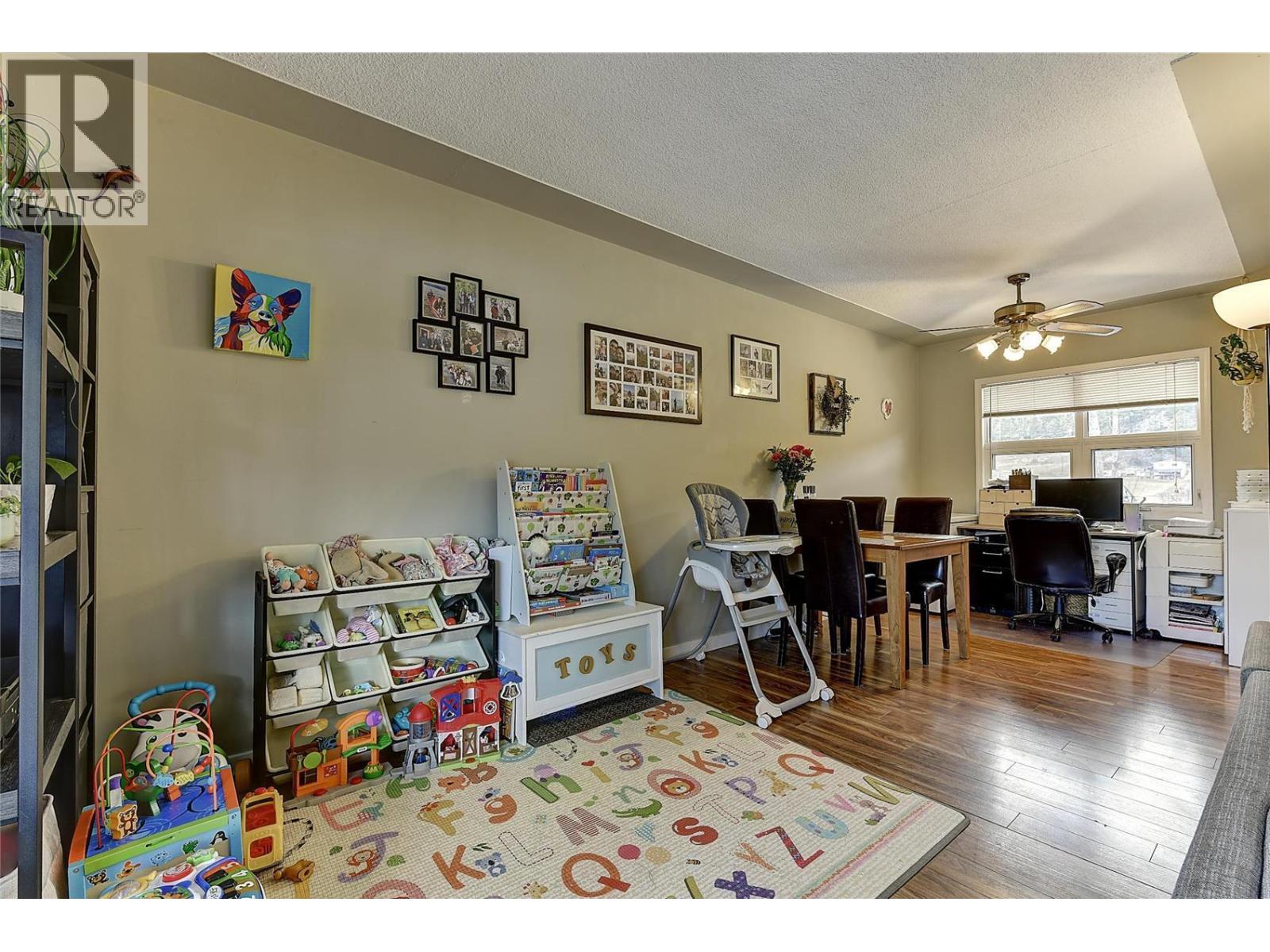 Picture for 500 Snowsell  StreetN