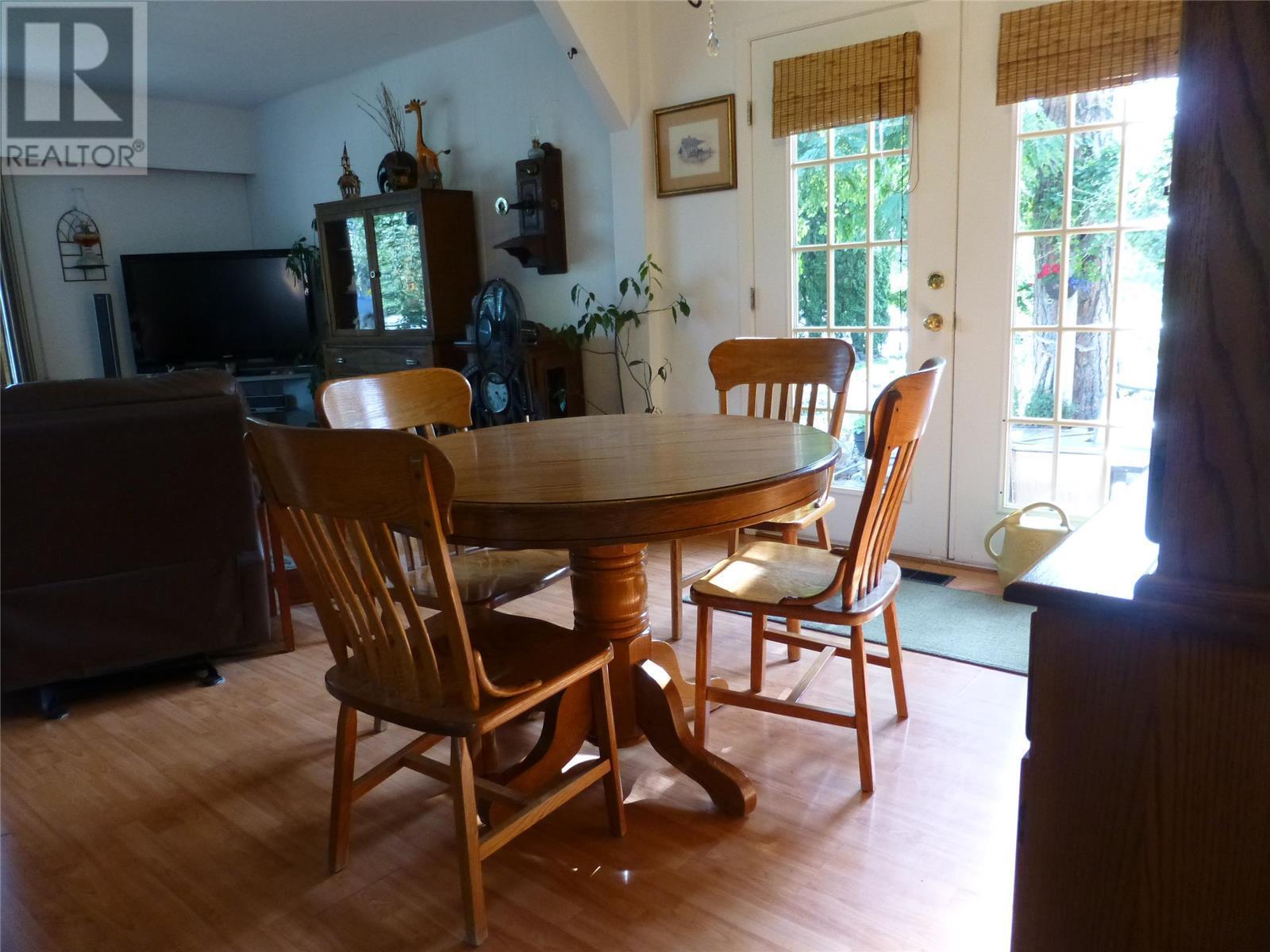 Picture for 510 / 520 Beaver Lake  Road