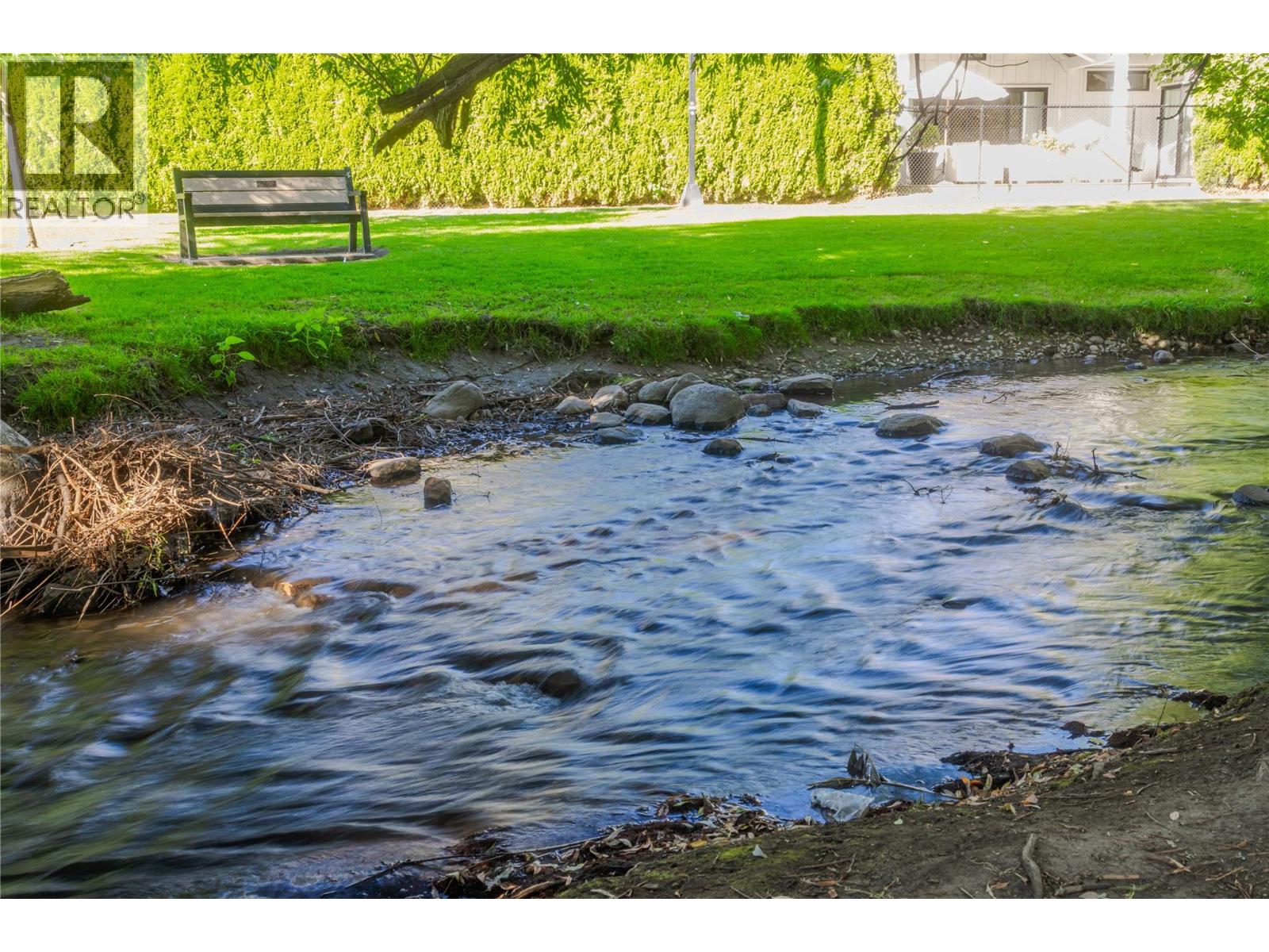 Picture for Unit #151, 1050 Springfield  Road https://www.cirrealty.ca/reb/bc/5/10363275_54.jpg