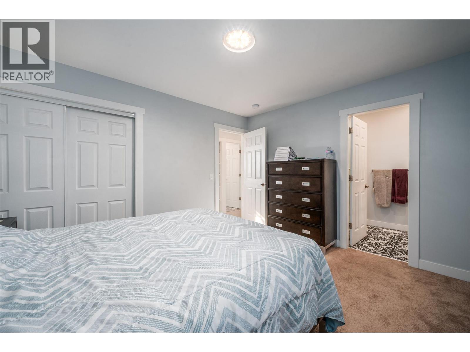 Picture for 320 Prior  RoadN https://www.cirrealty.ca/reb/bc/5/10363445_16.jpg