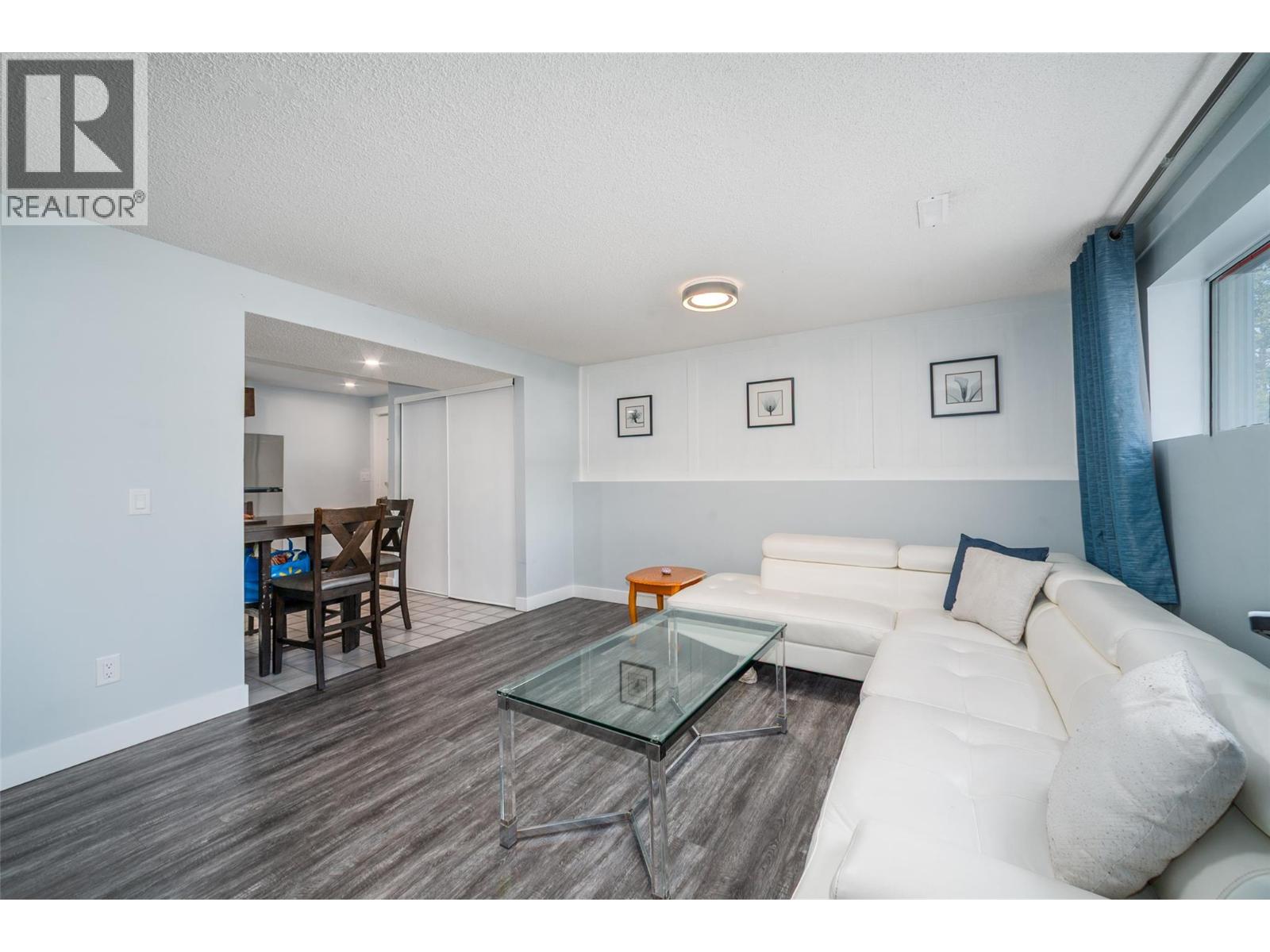 Picture for 320 Prior  RoadN https://www.cirrealty.ca/reb/bc/5/10363445_24.jpg