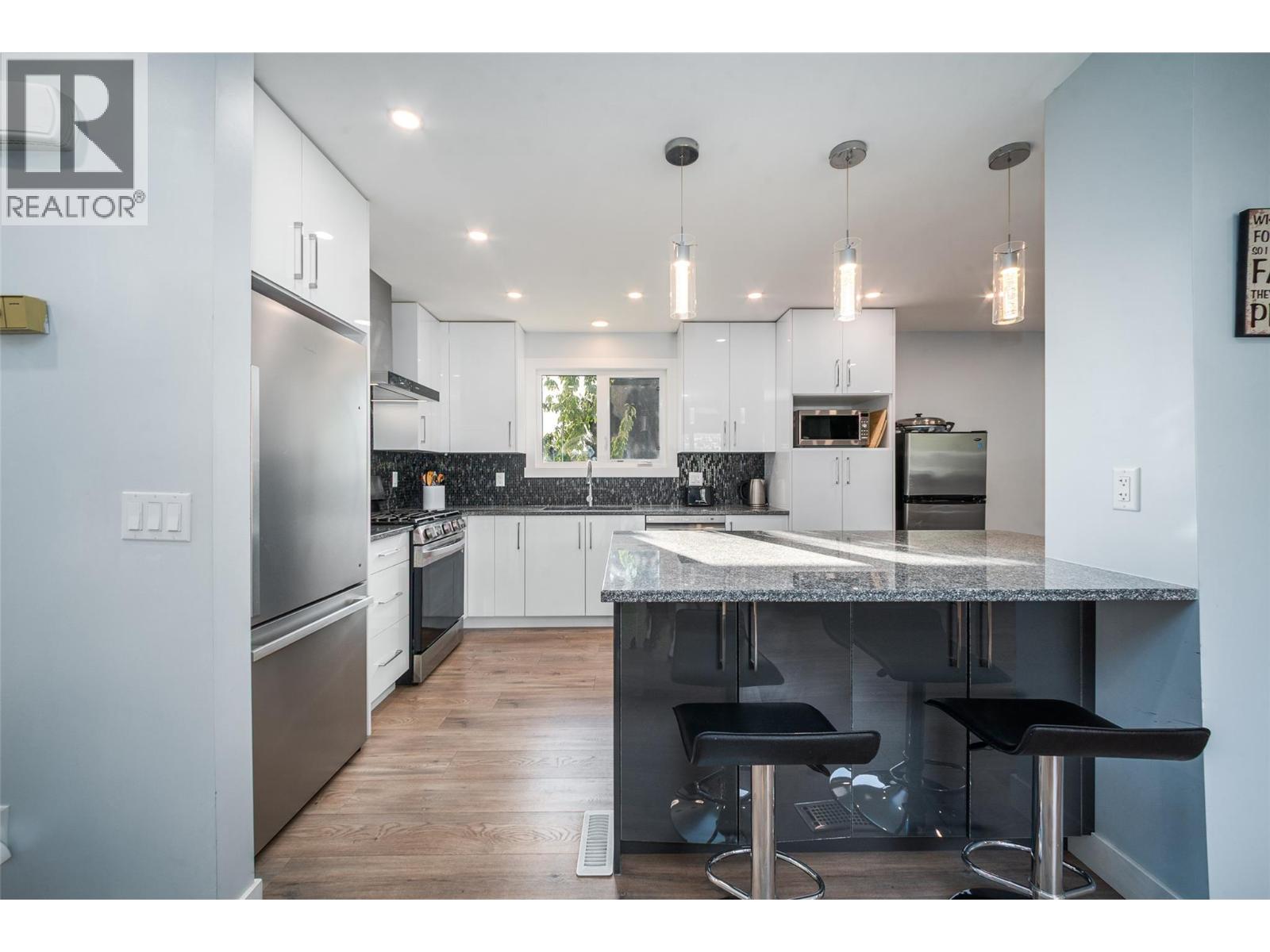 Picture for 320 Prior  RoadN