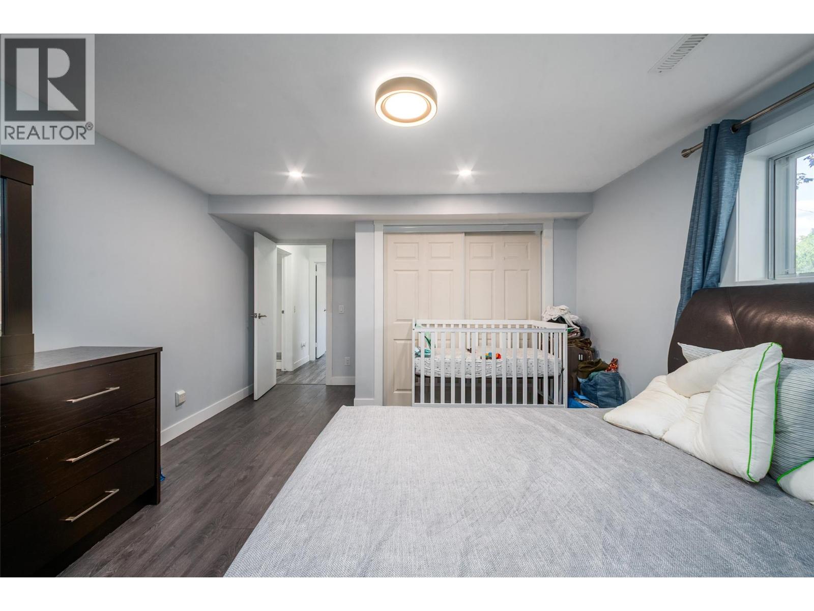 Picture for 320 Prior  RoadN https://www.cirrealty.ca/reb/bc/5/10363445_33.jpg