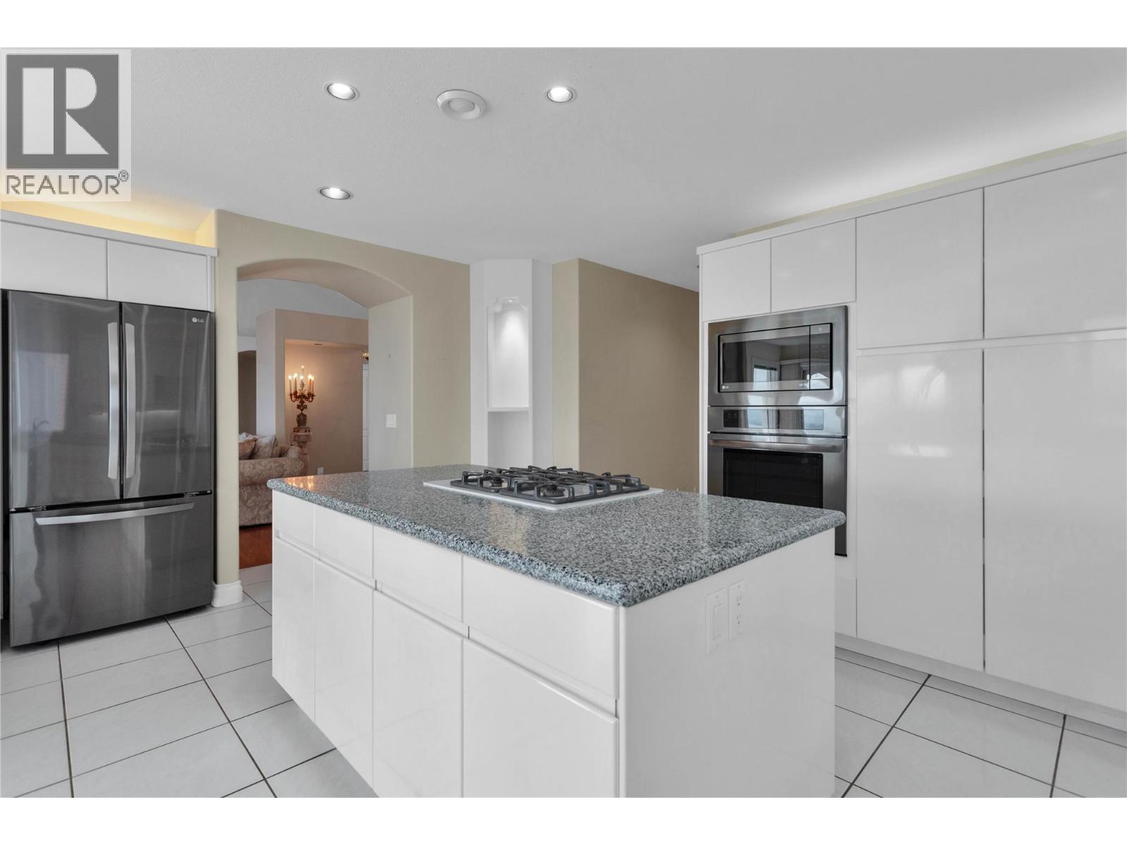 Picture for 2545 Campbell  Road https://www.cirrealty.ca/reb/bc/5/10363525_17.jpg