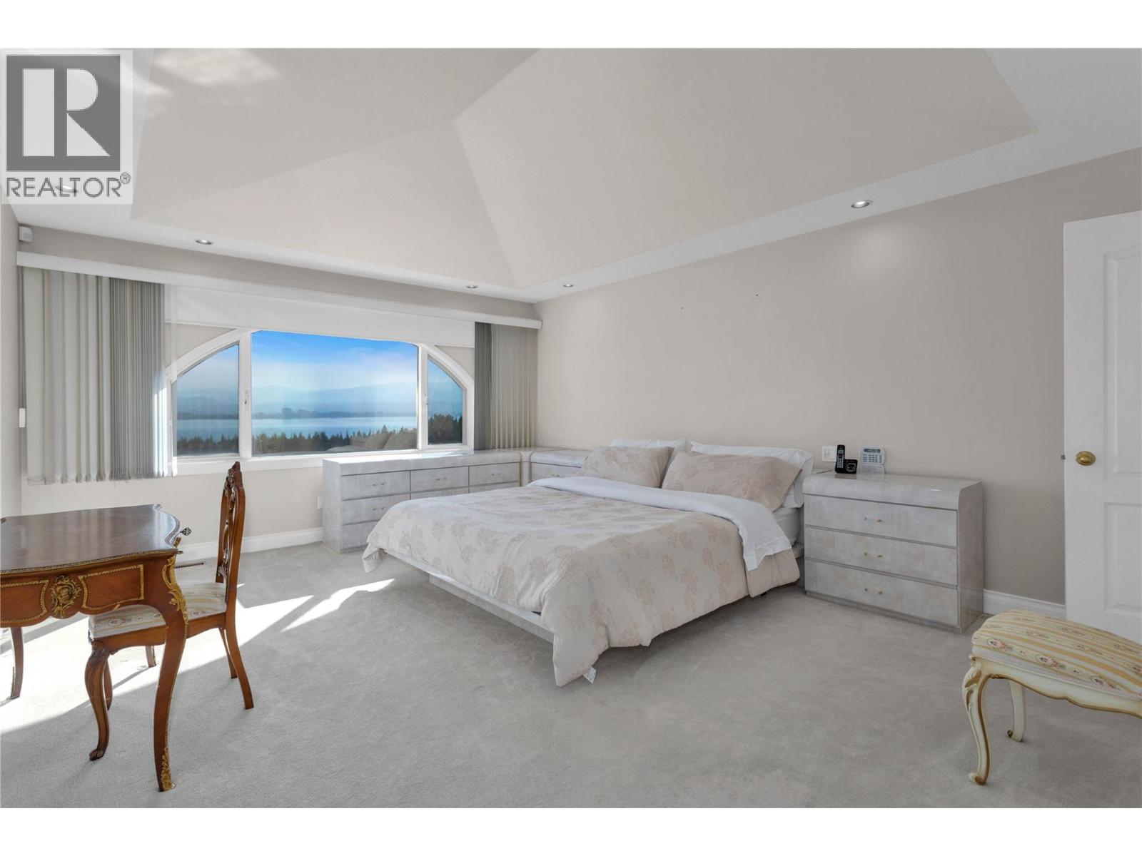 Picture for 2545 Campbell  Road https://www.cirrealty.ca/reb/bc/5/10363525_27.jpg